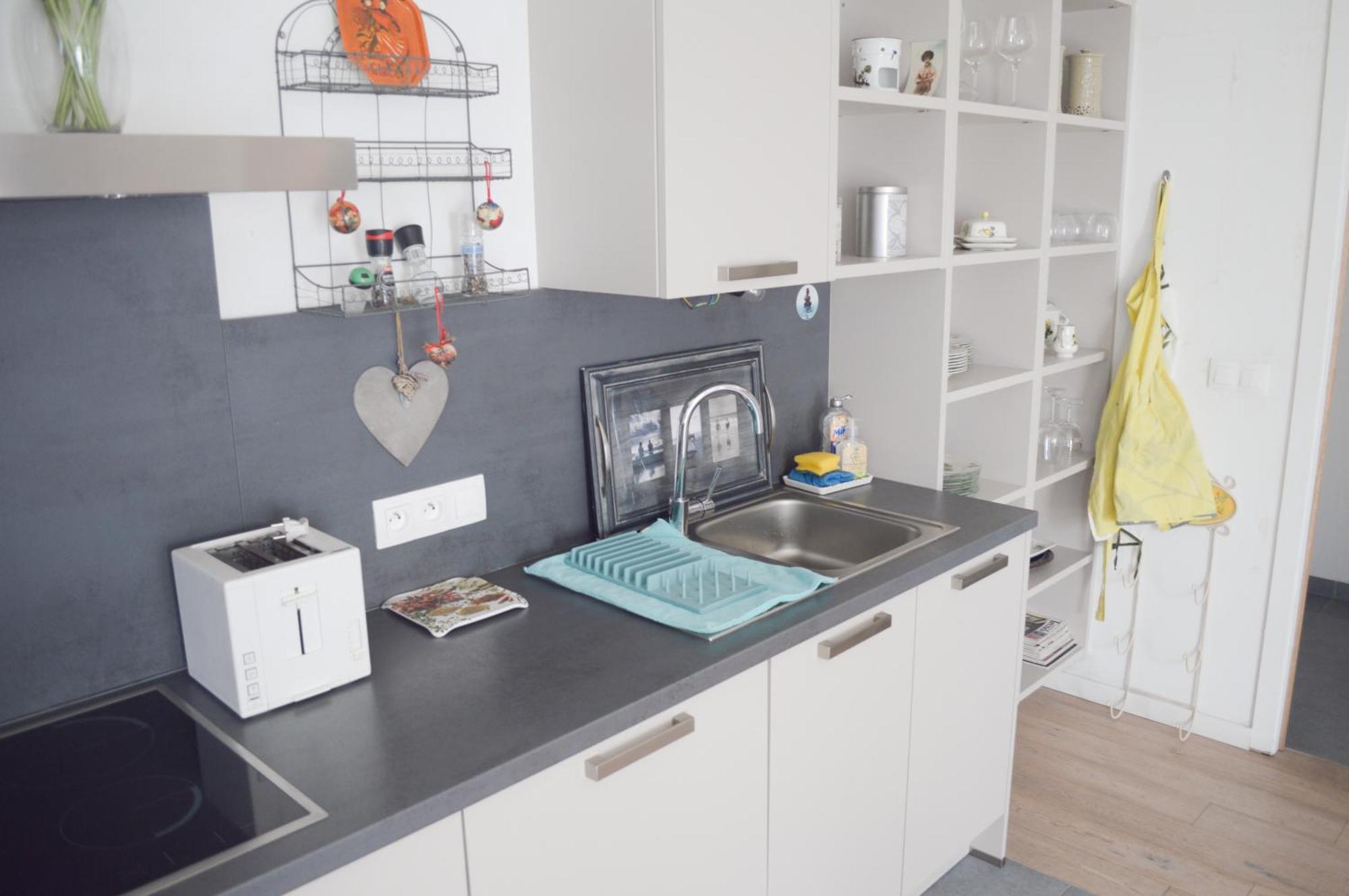 1br Metro Hopital Erasme Bordet Handicapt Friendly *