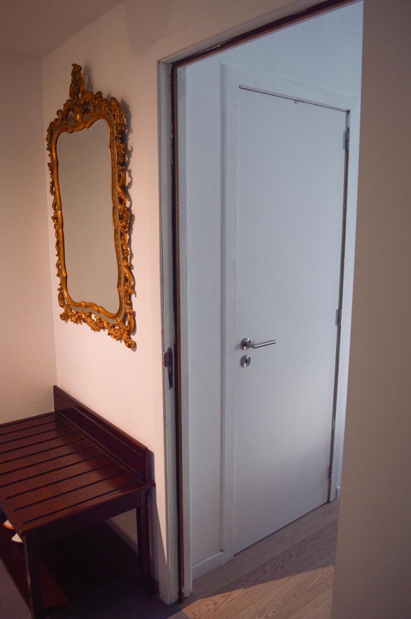 Apartment 1br Metro Hopital Erasme Bordet Handicapt Friendly *