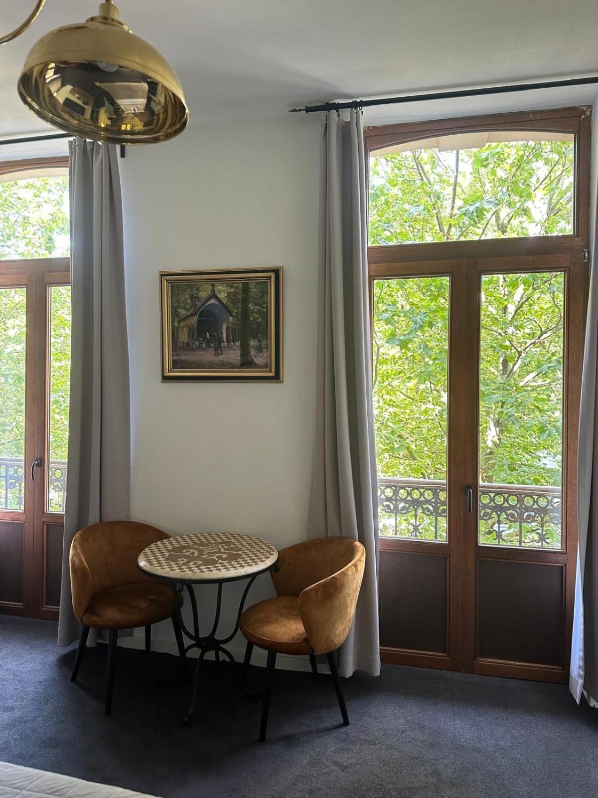 Happy Aparthotel Brussels