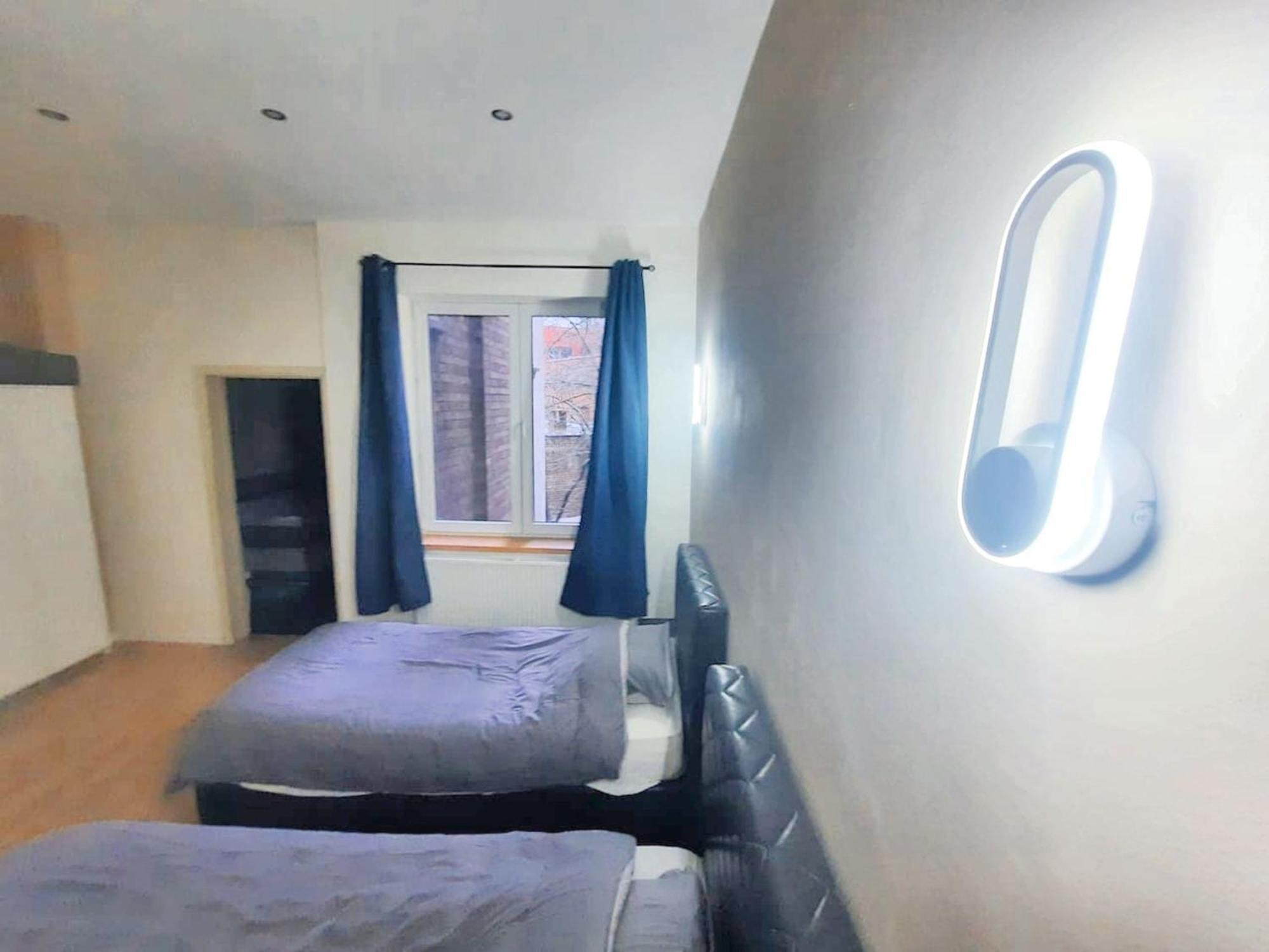 Modern In Molenbeek Saint Jean / 77 M² / Parking Appartement