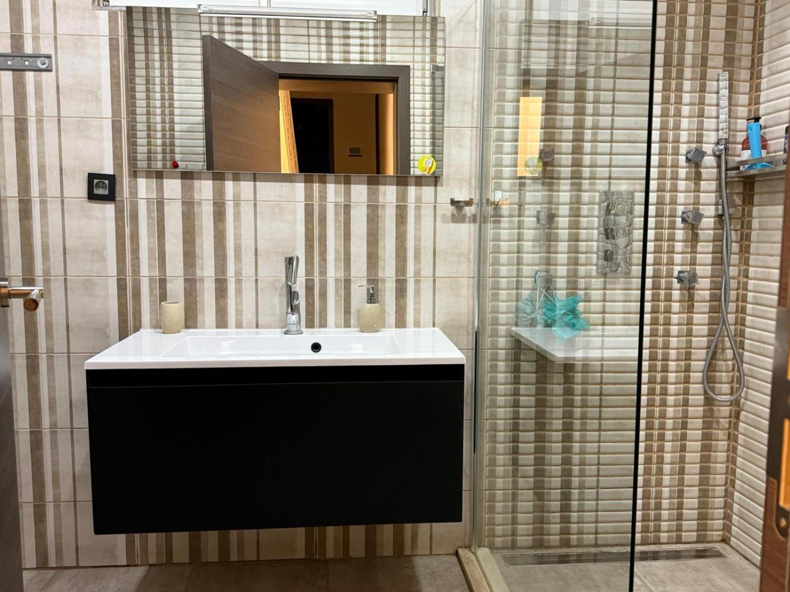 L'imperial Wifi & Confort Holiday home
