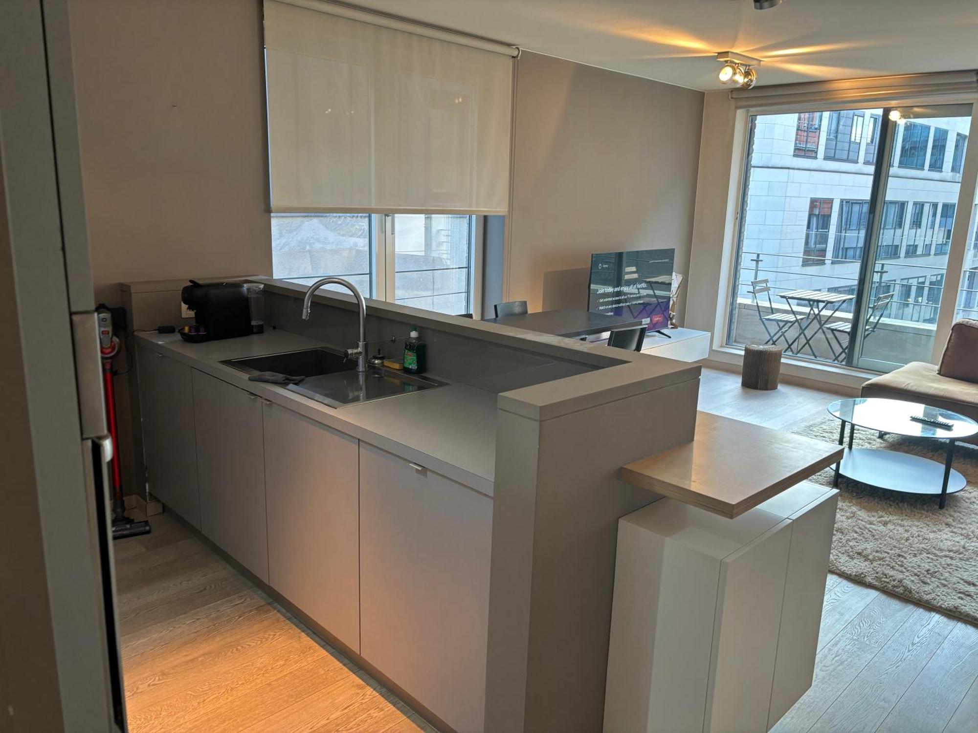 Comfortable Two Bedroom In Center