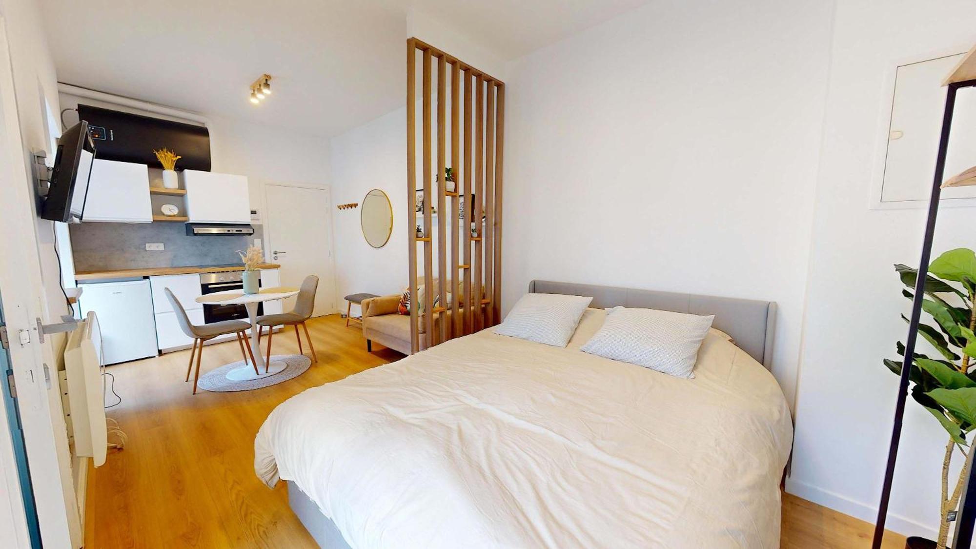 Apartment Cosy Centre Avec Balcon