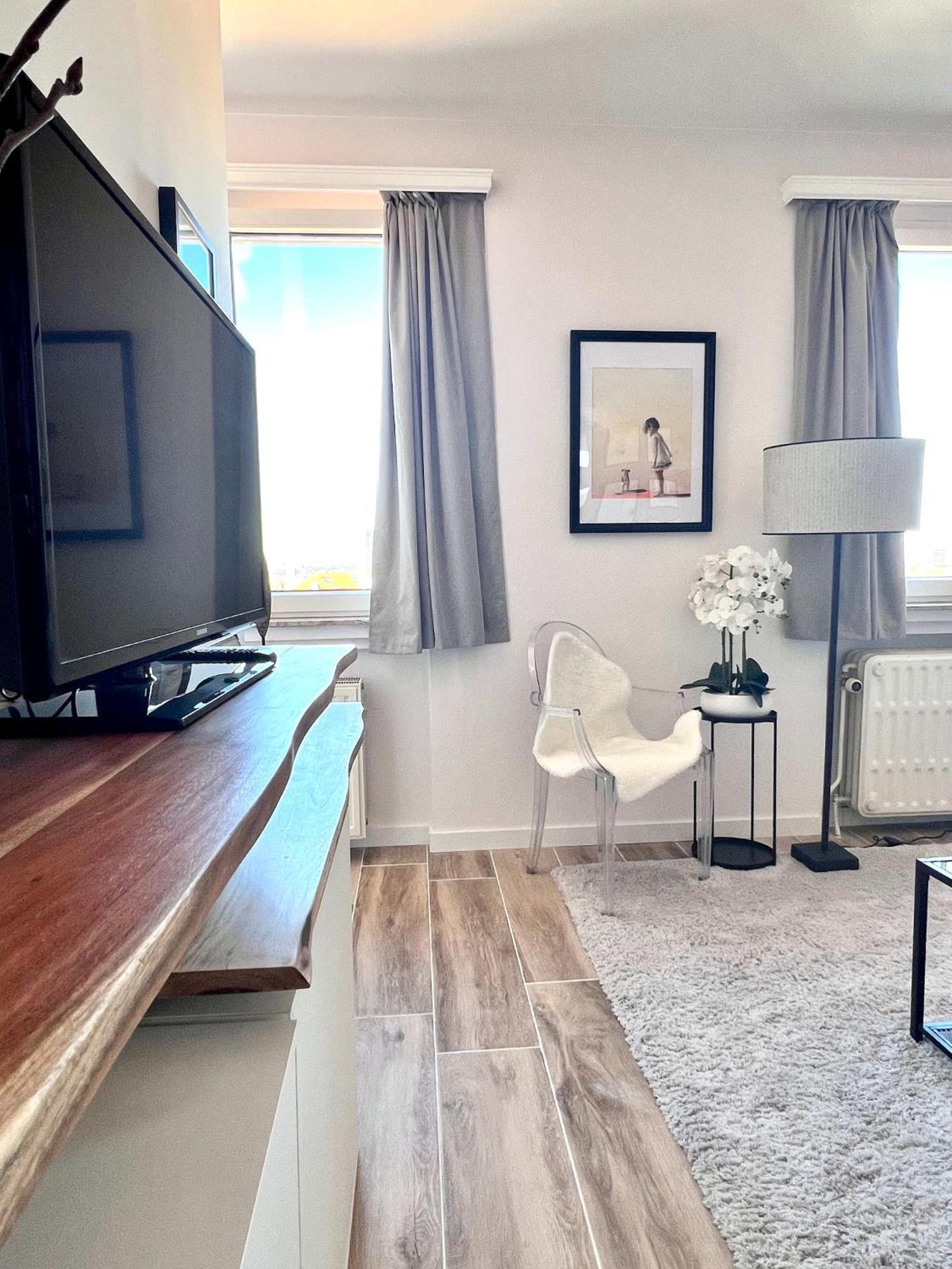 Close To Nato Apartment