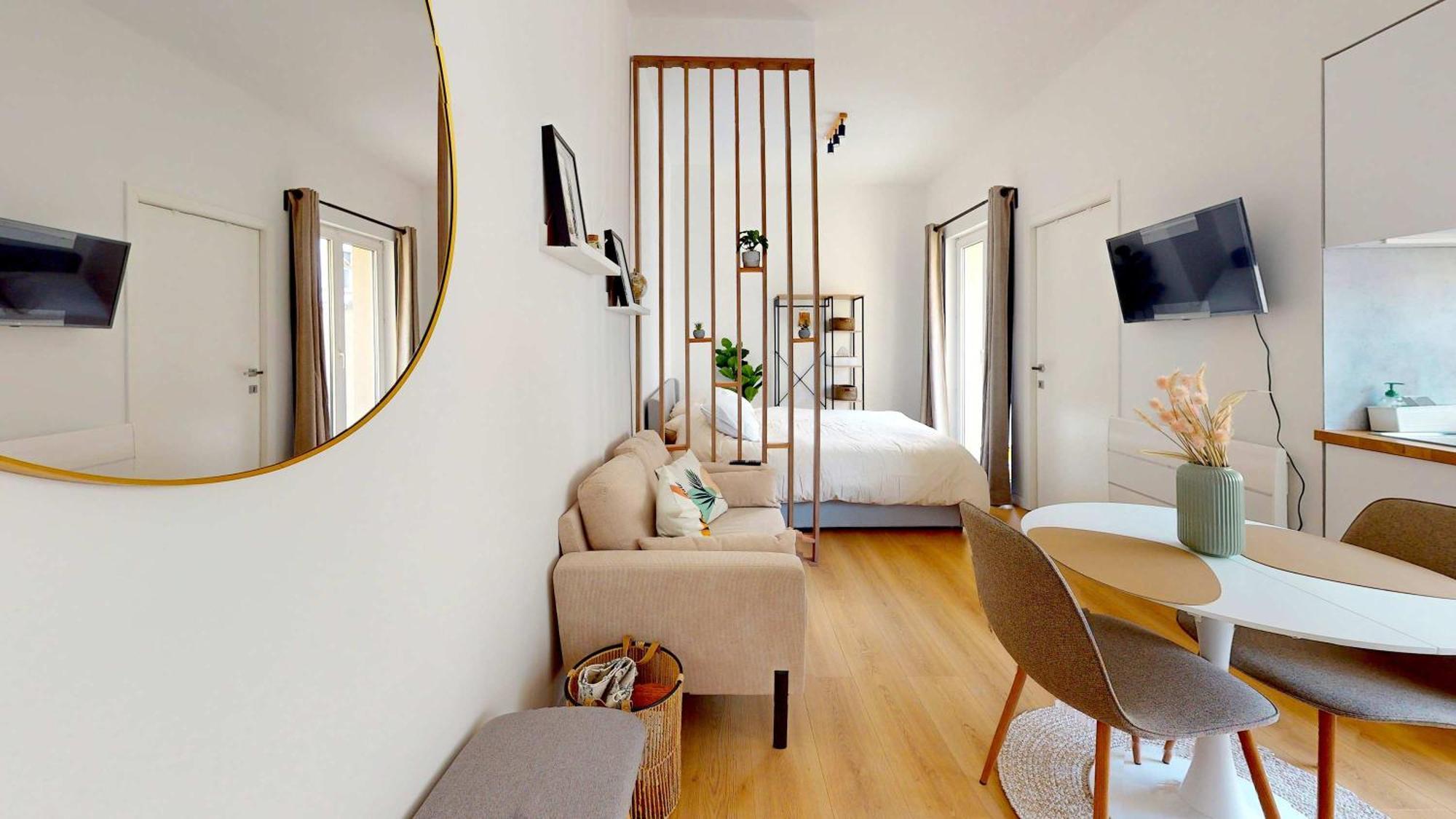 Cosy Centre Avec Balcon Apartment *