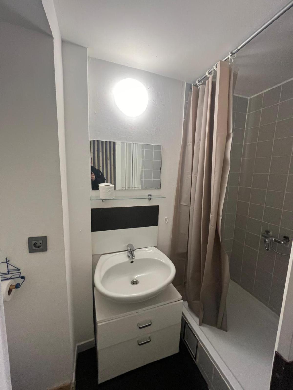 European District Zero Apartment *