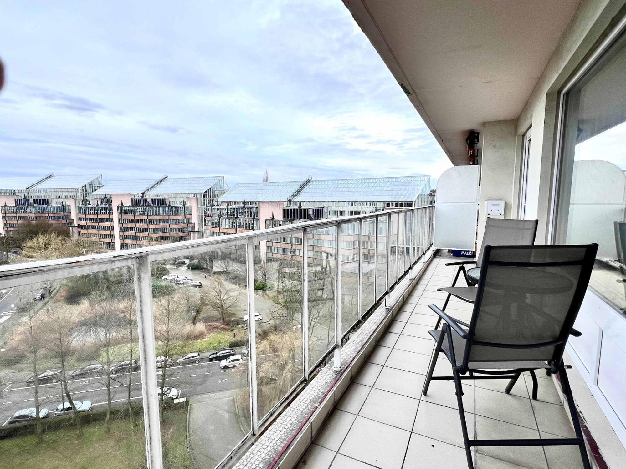 Elegant 2pcs Proche *