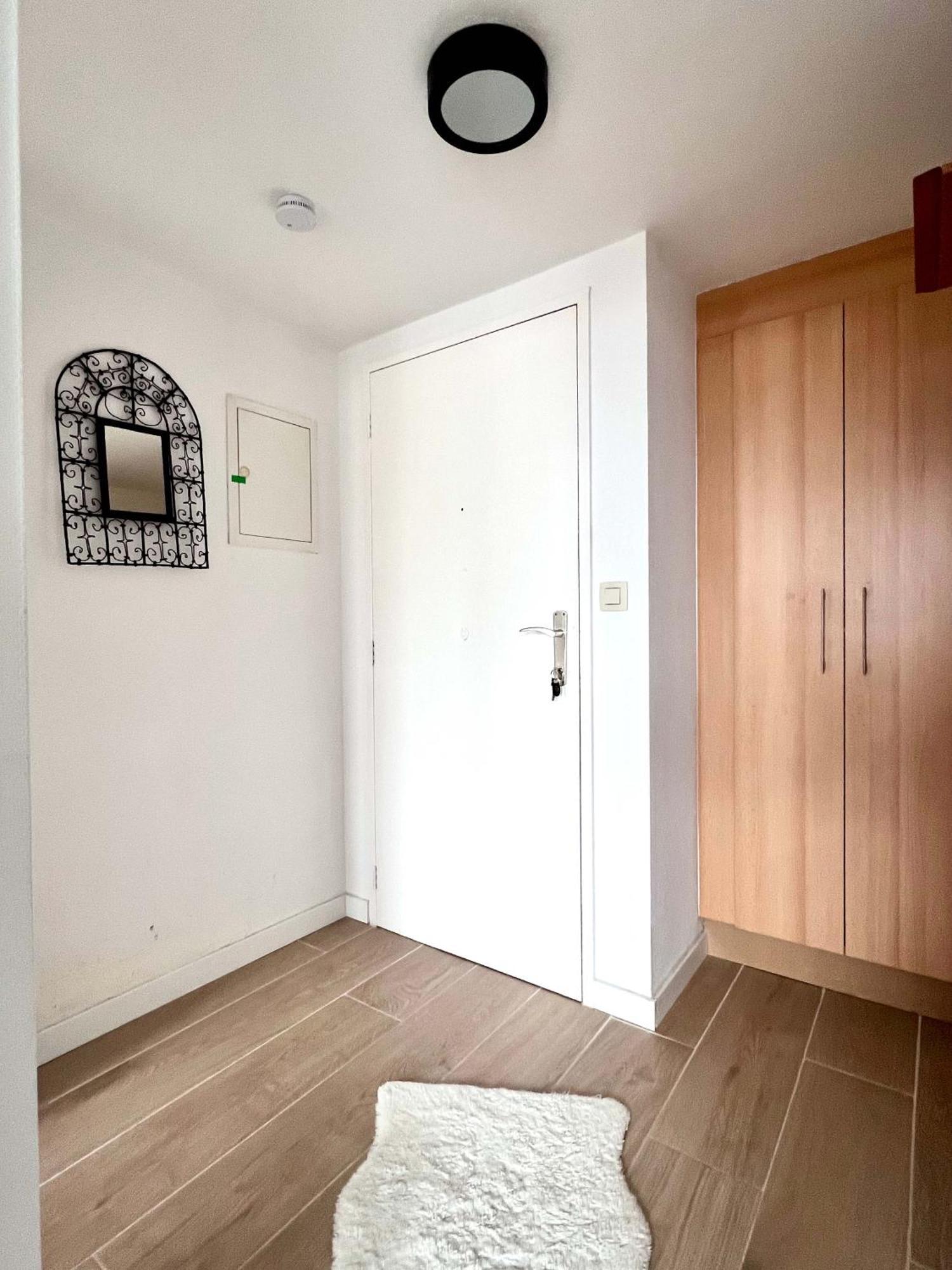 Elegant 2pcs Proche Apartment *