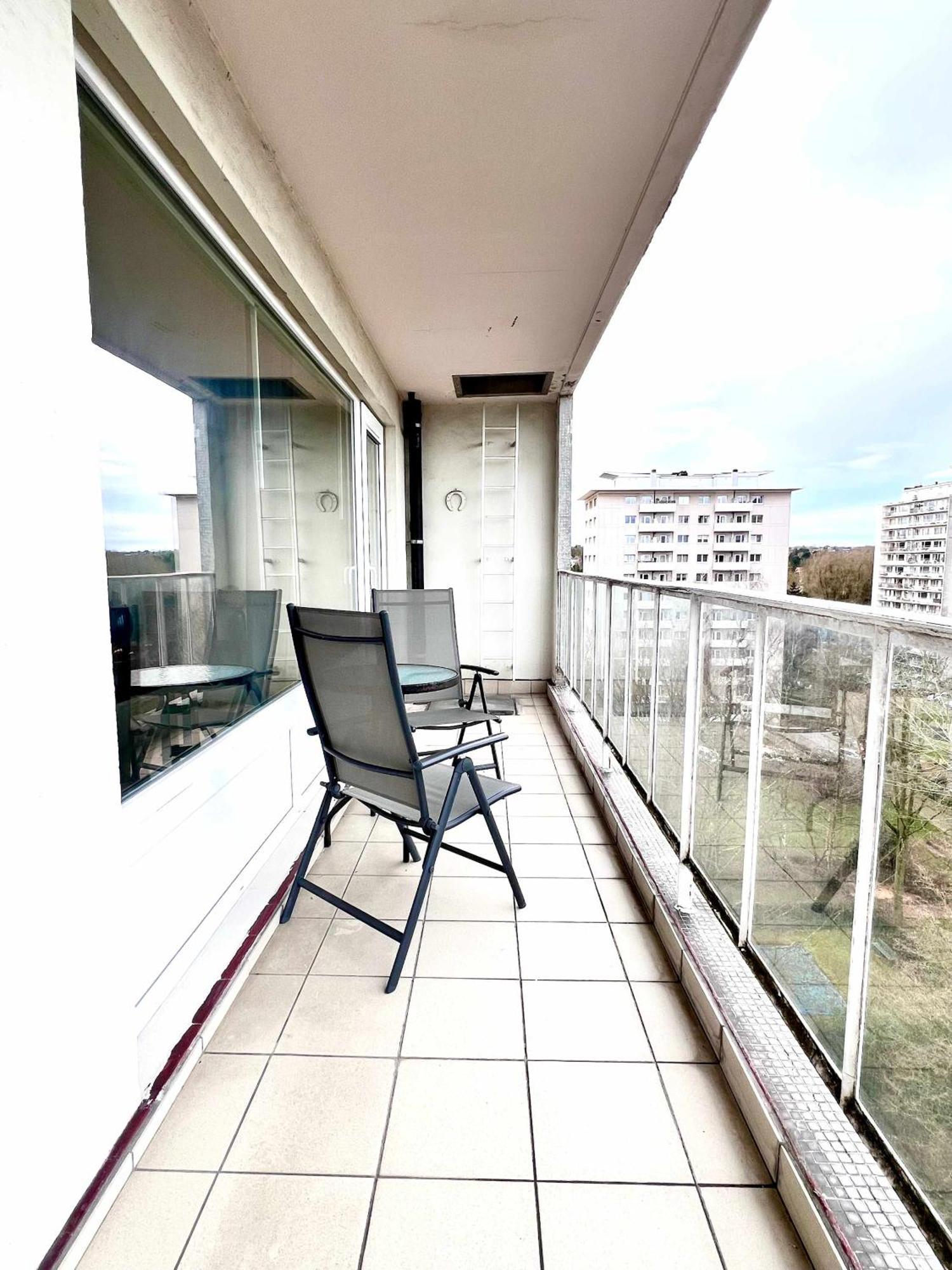 Elegant 2pcs Proche Apartment Brussels