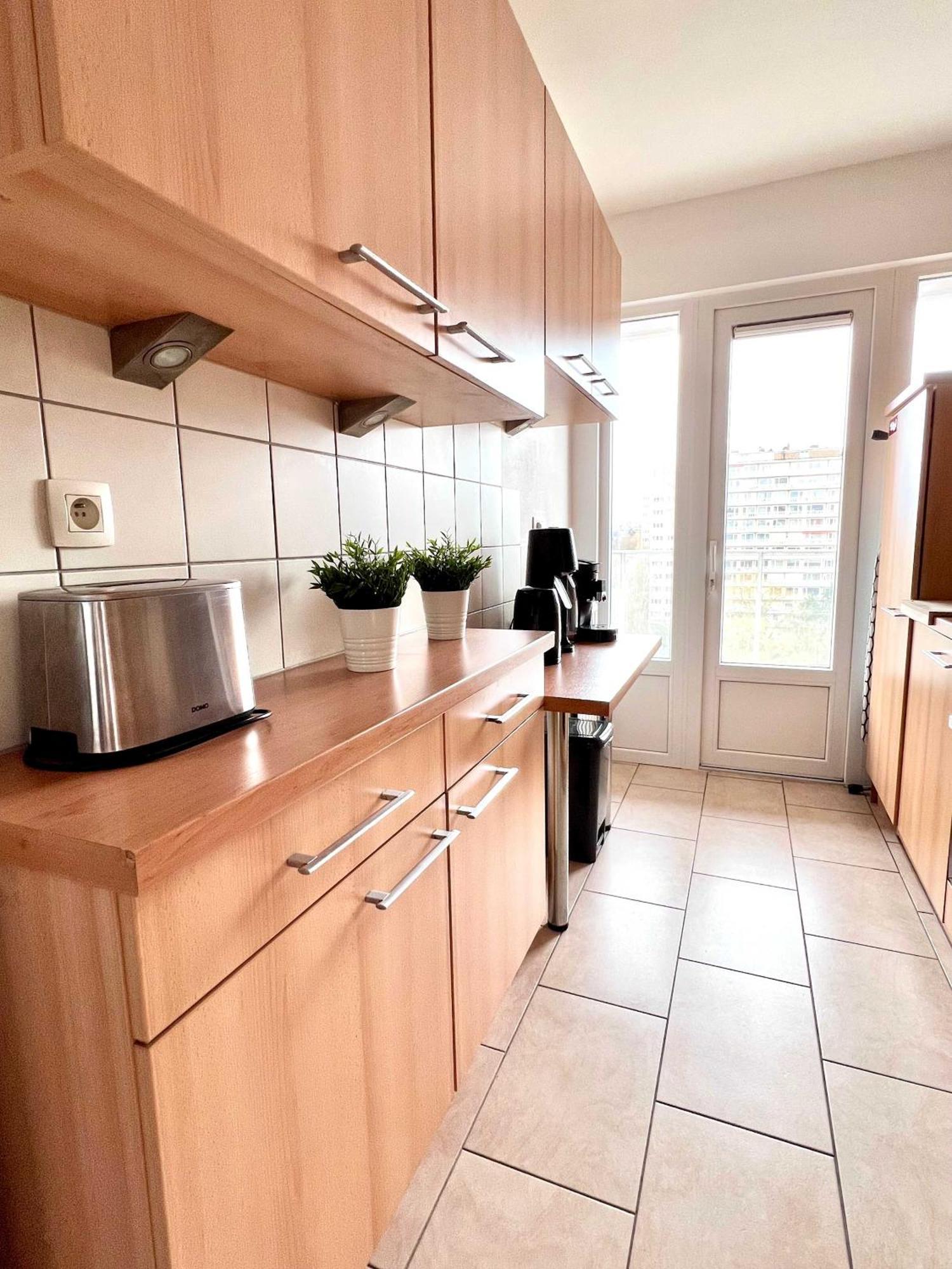 Elegant 2pcs Proche Apartment Brussels