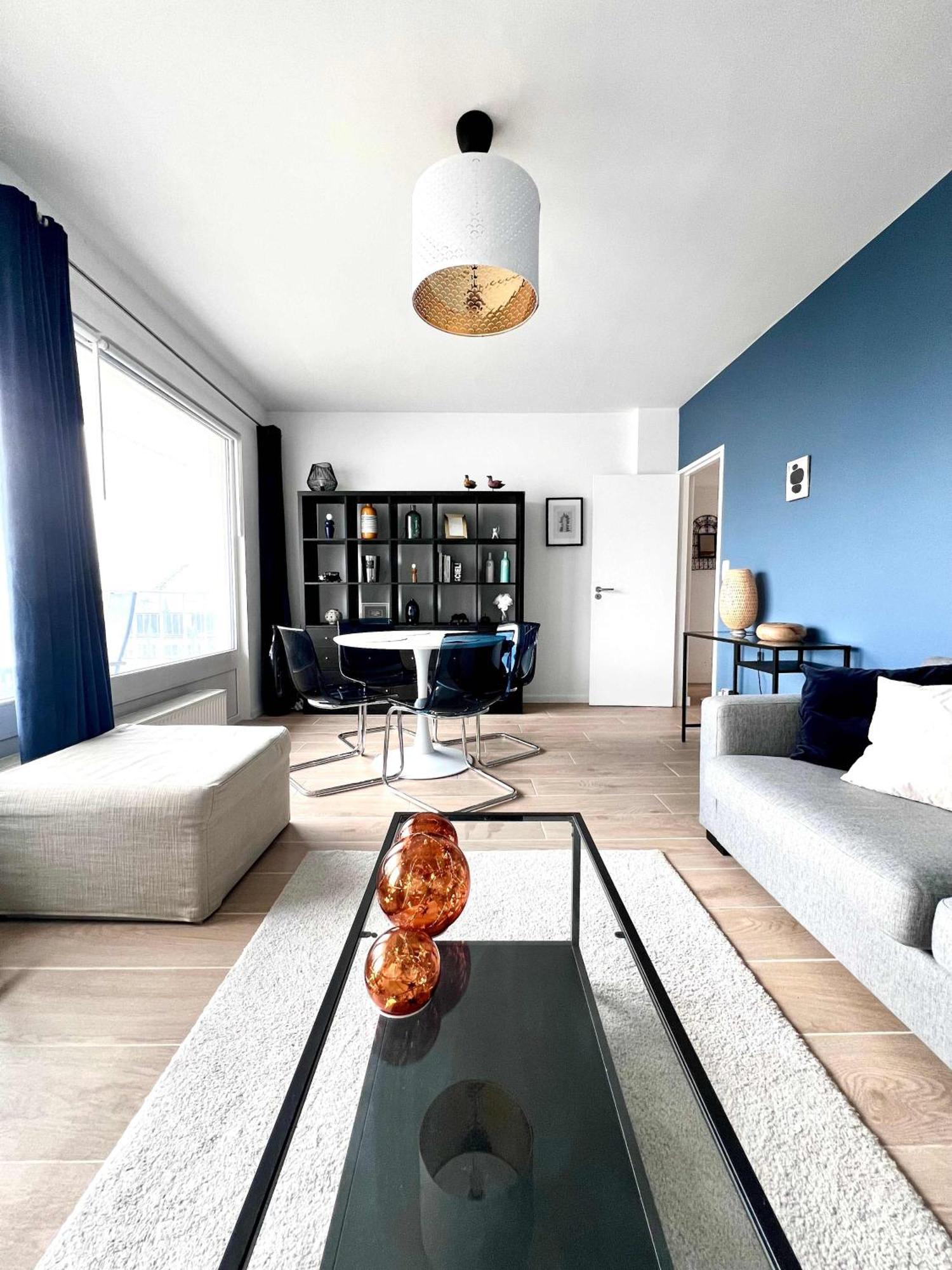 Elegant 2pcs Proche Apartment Brussels