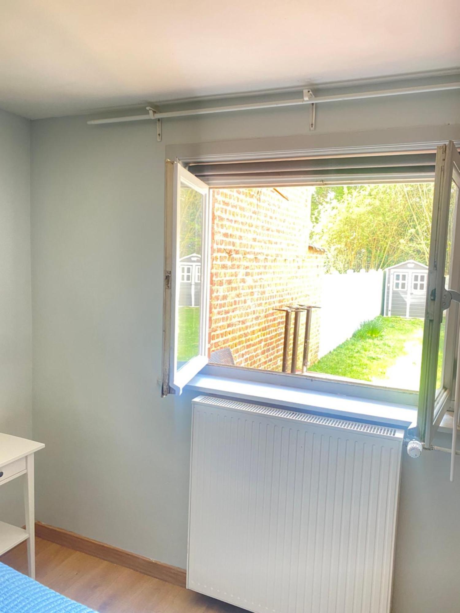 Chambre Chants D'oiseaux Appartement Brussel