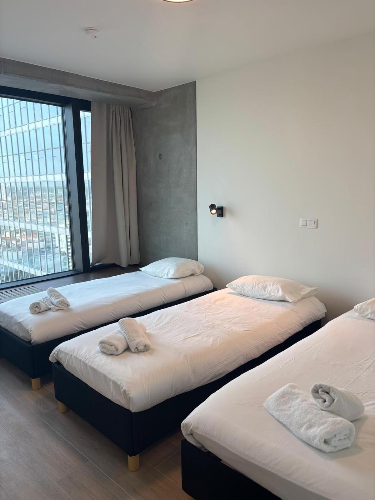 Luxurious In Center *