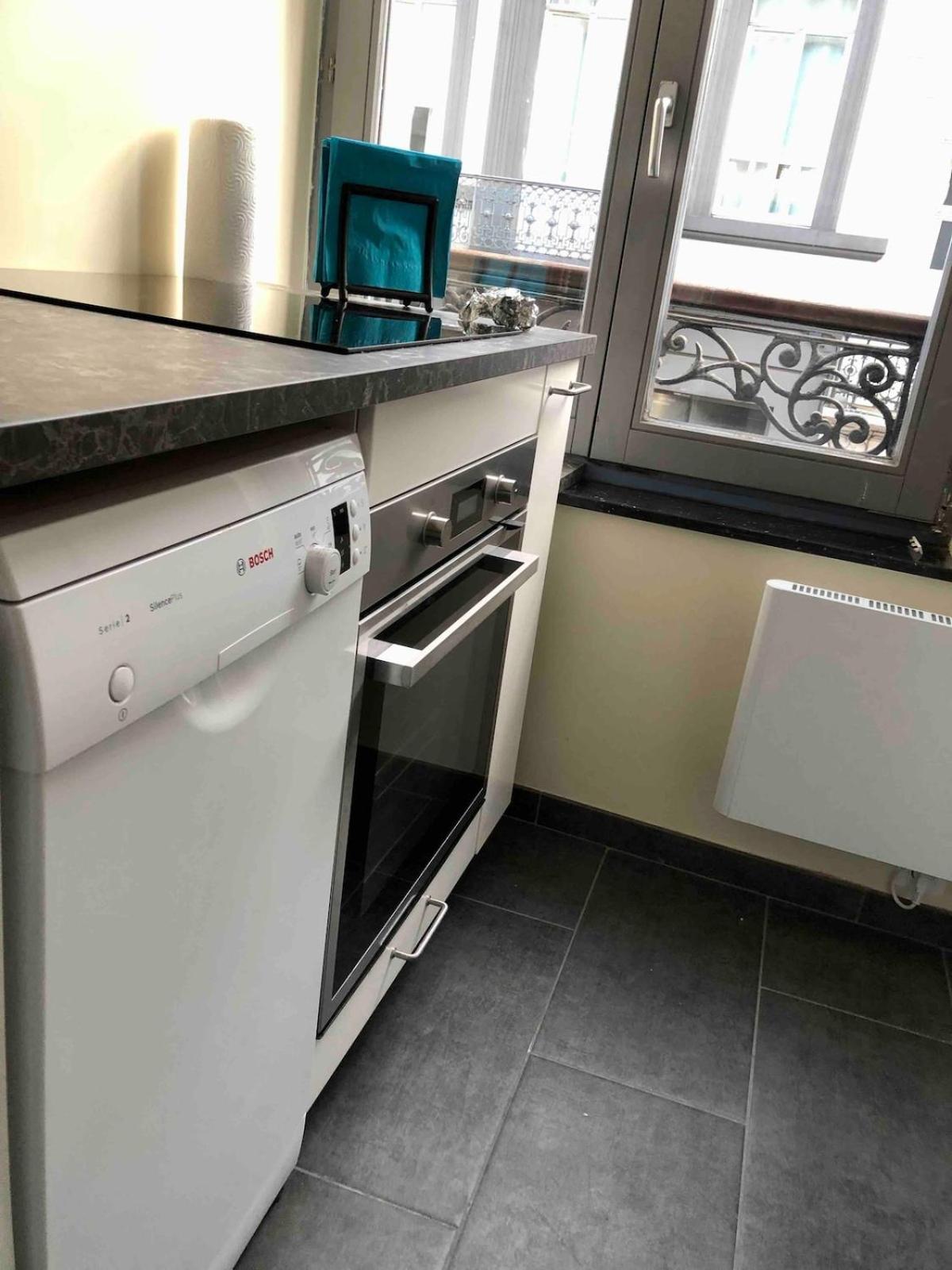Apartment Cosy 1 Bedroom In Eu District Brussels