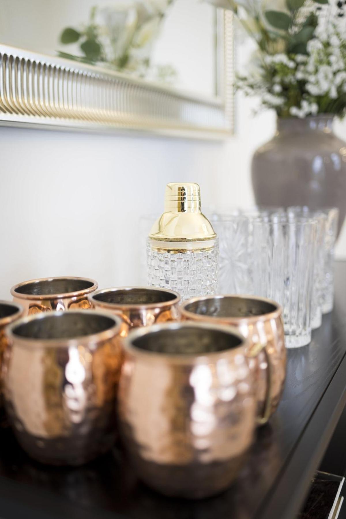 In The Hyper-center Apartment *