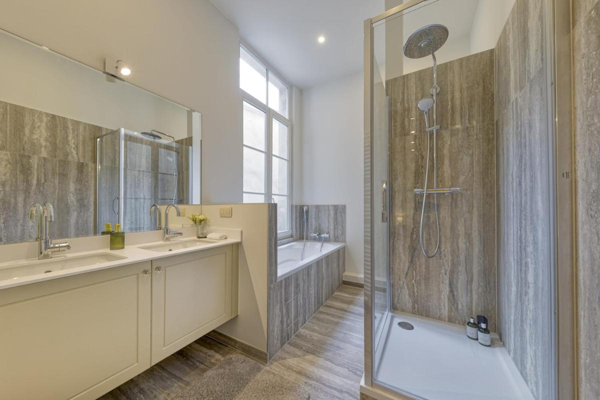 In The Hyper-center Apartment *