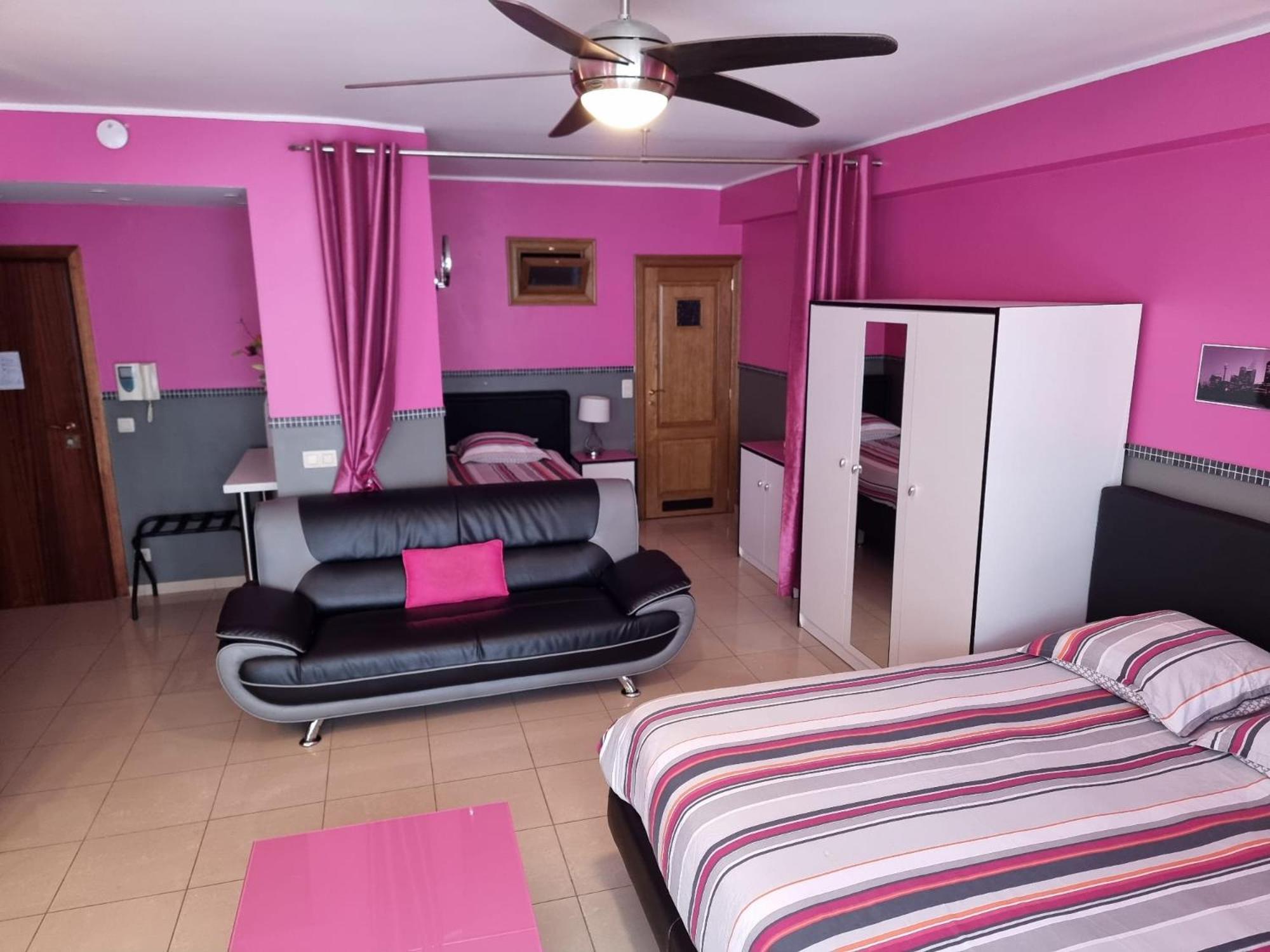 Khách sạn hẻo lánh Bara Midi 3*