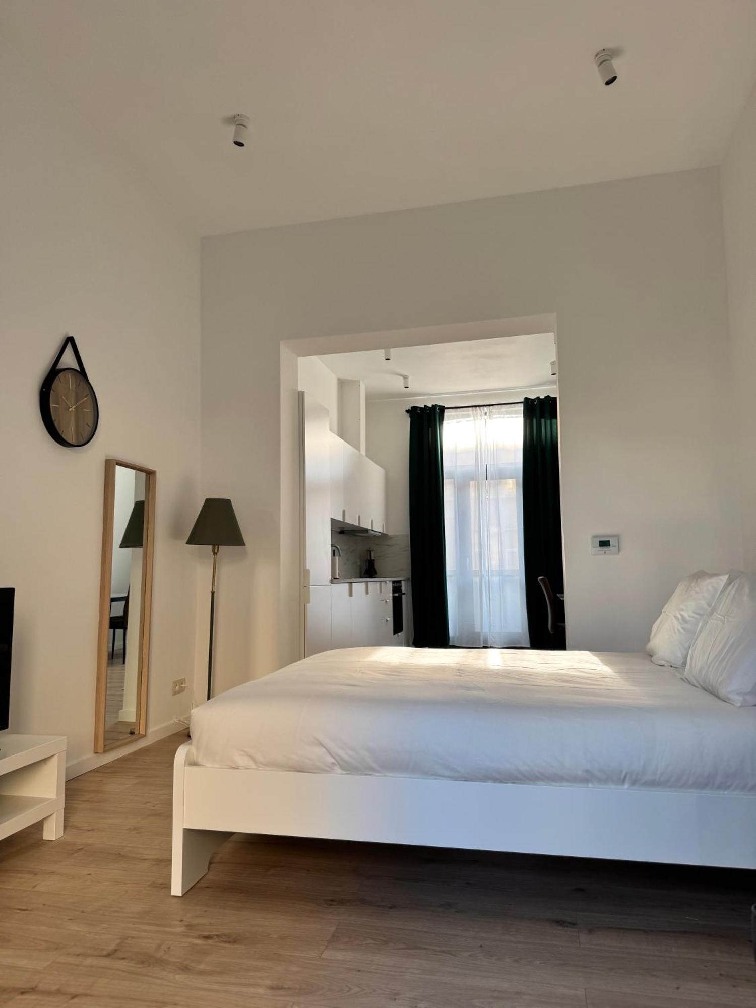 Midi Apartment Brussels