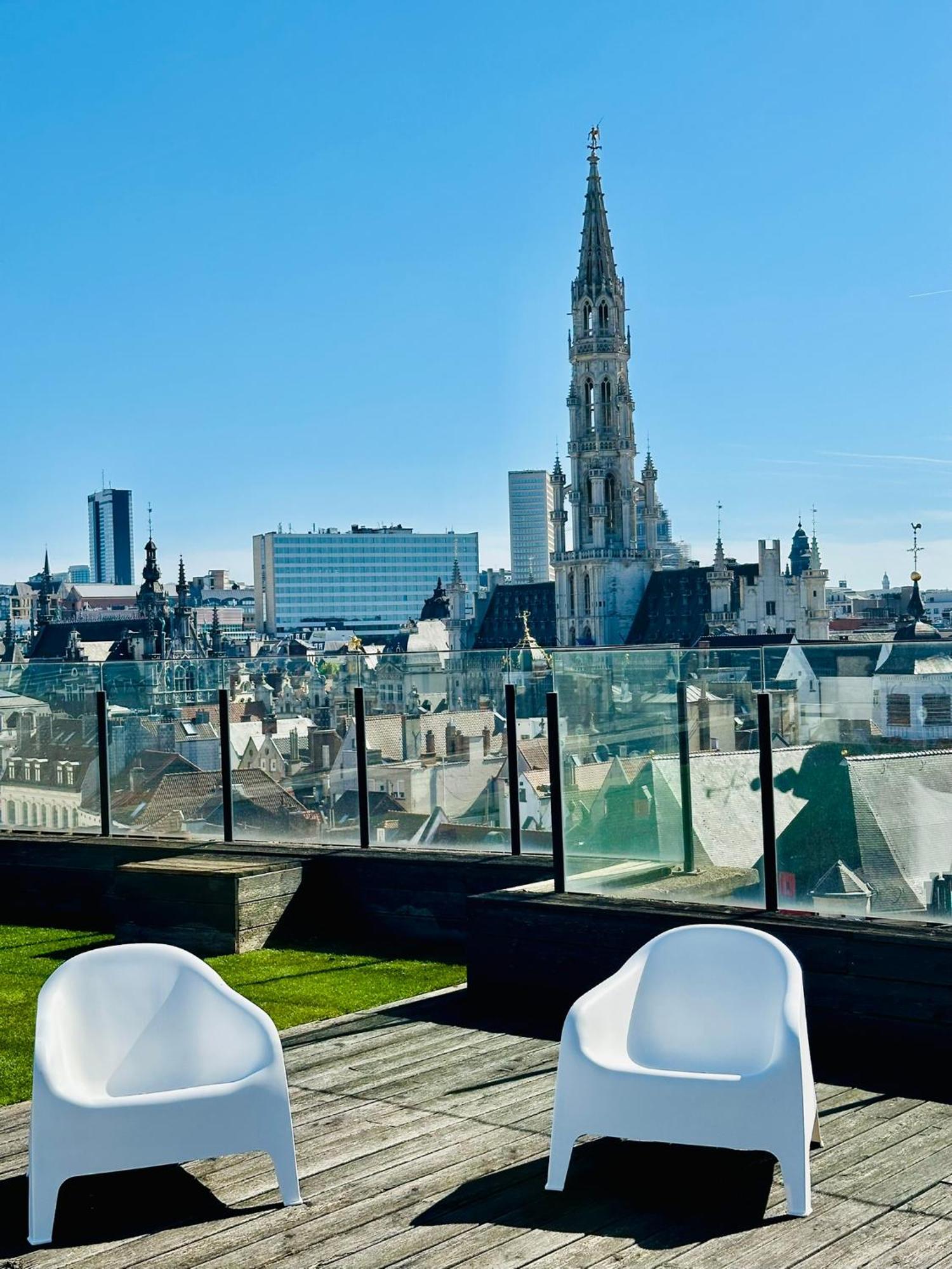 Penthouse Grand Place - 2bd - 200sqm Terrace Apartment Brussels