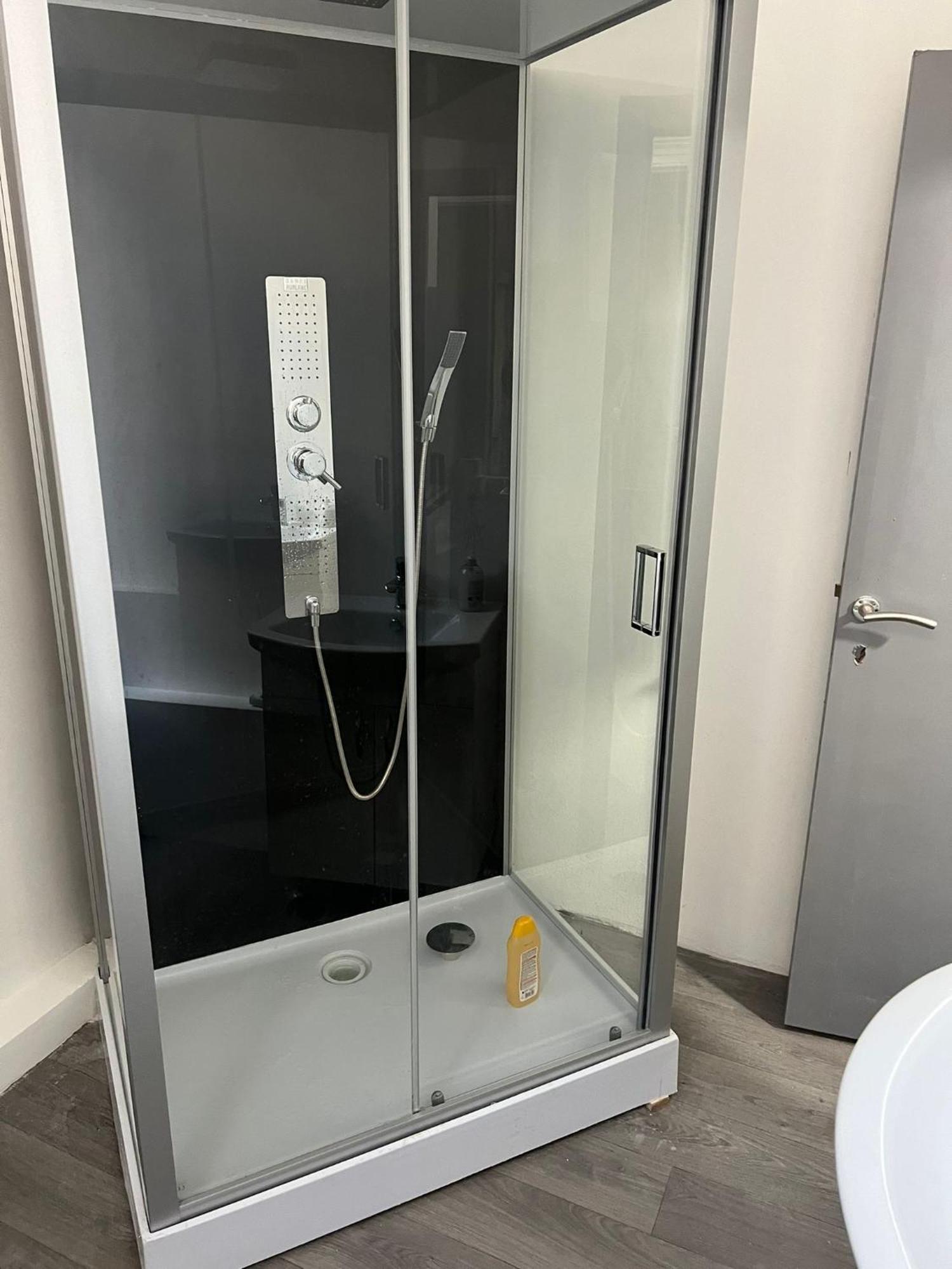 Cozy Havens In The Heart Of Brussels