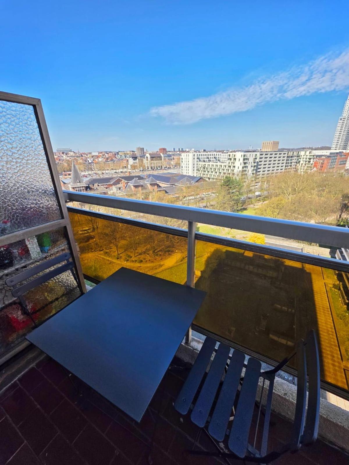 Apartment Bxl With Views *