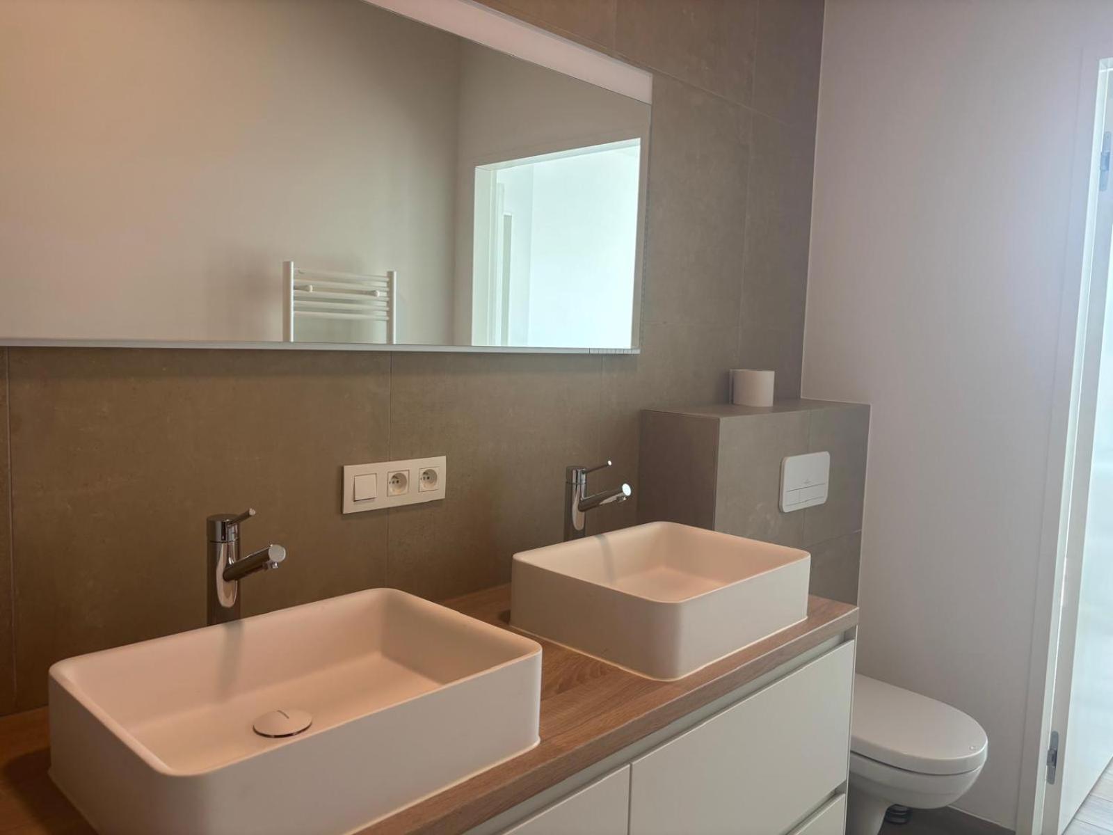 Apartment Splendid Penthouse In Center With Water View Brussels