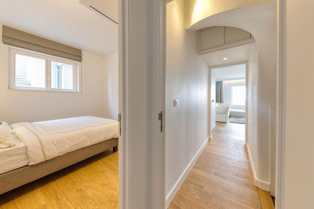 Penthouse With Private Cinema Apartment *