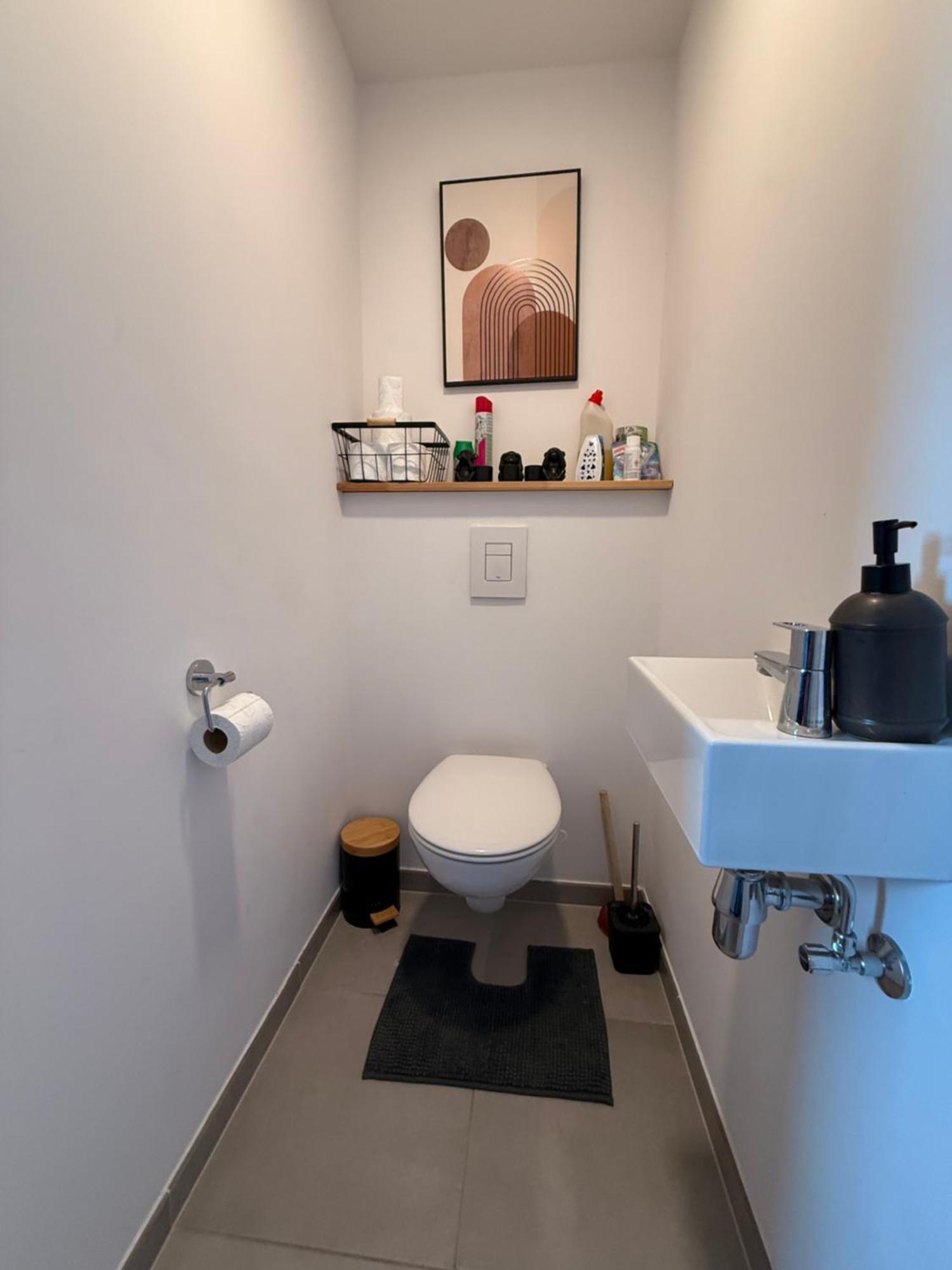 Sejour Lumineux Avec Balcon *