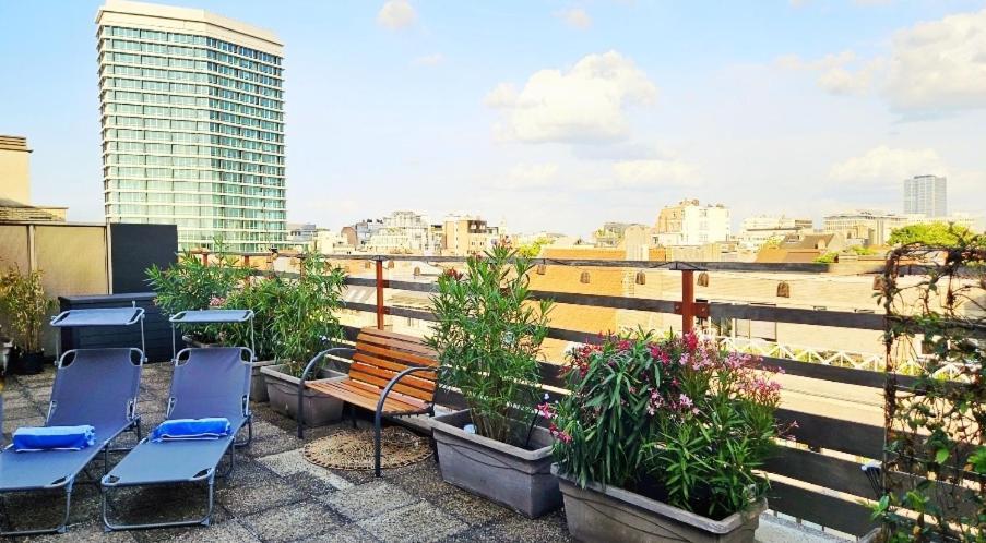 Apartment Penthouse Lumineux Avec Grande Terrasse De 40m2 *