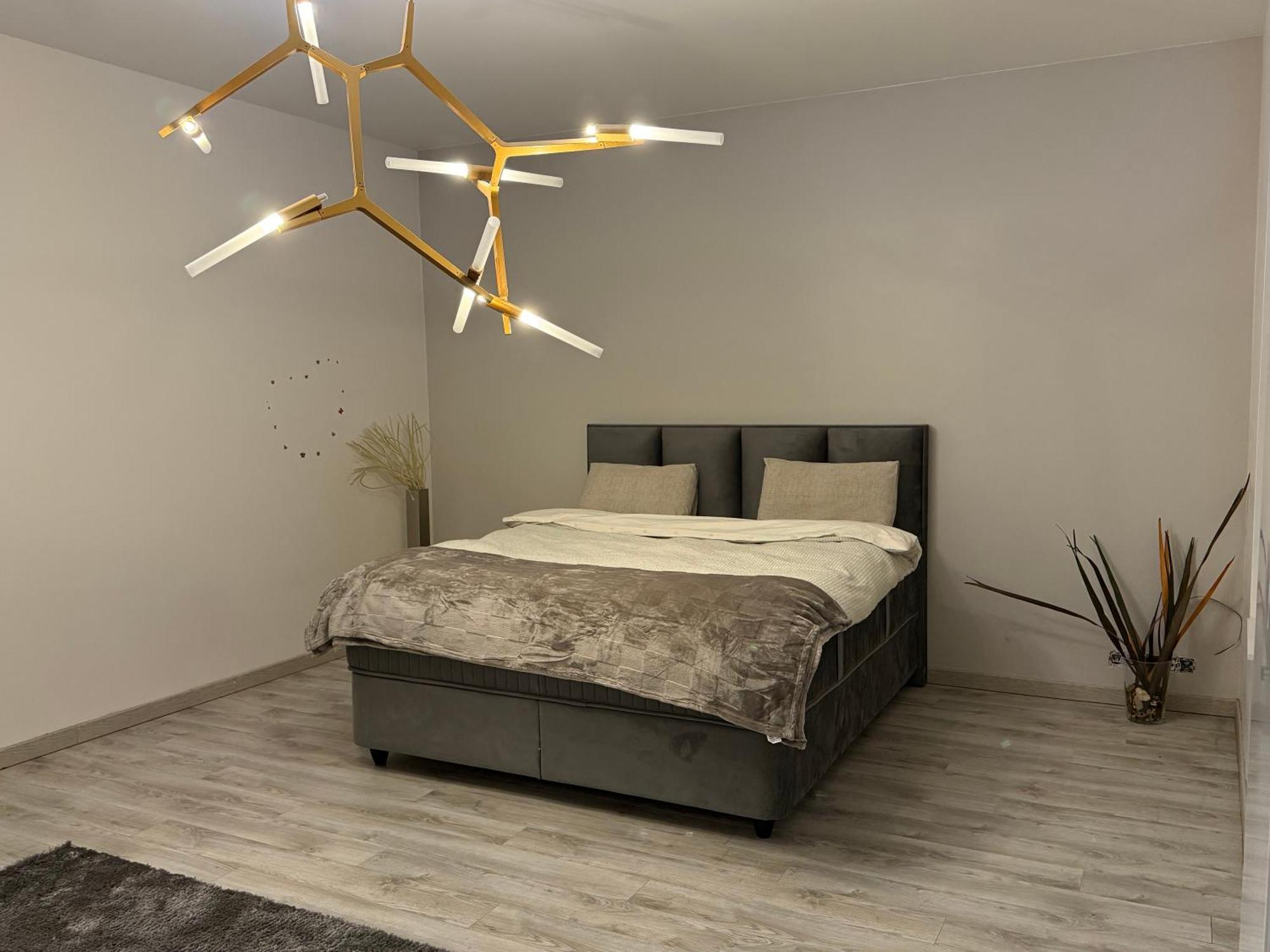 L'imperial Wifi & Confort Brussels