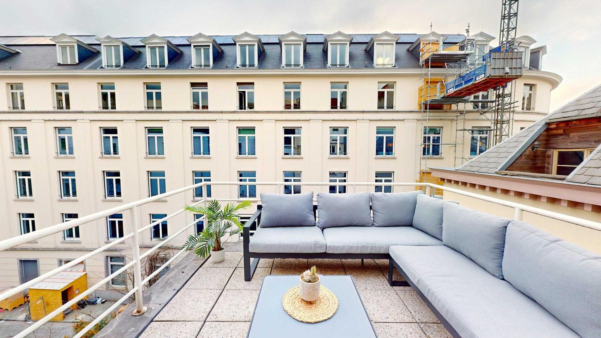 Cosy Centre Bxl Avec Balcon *