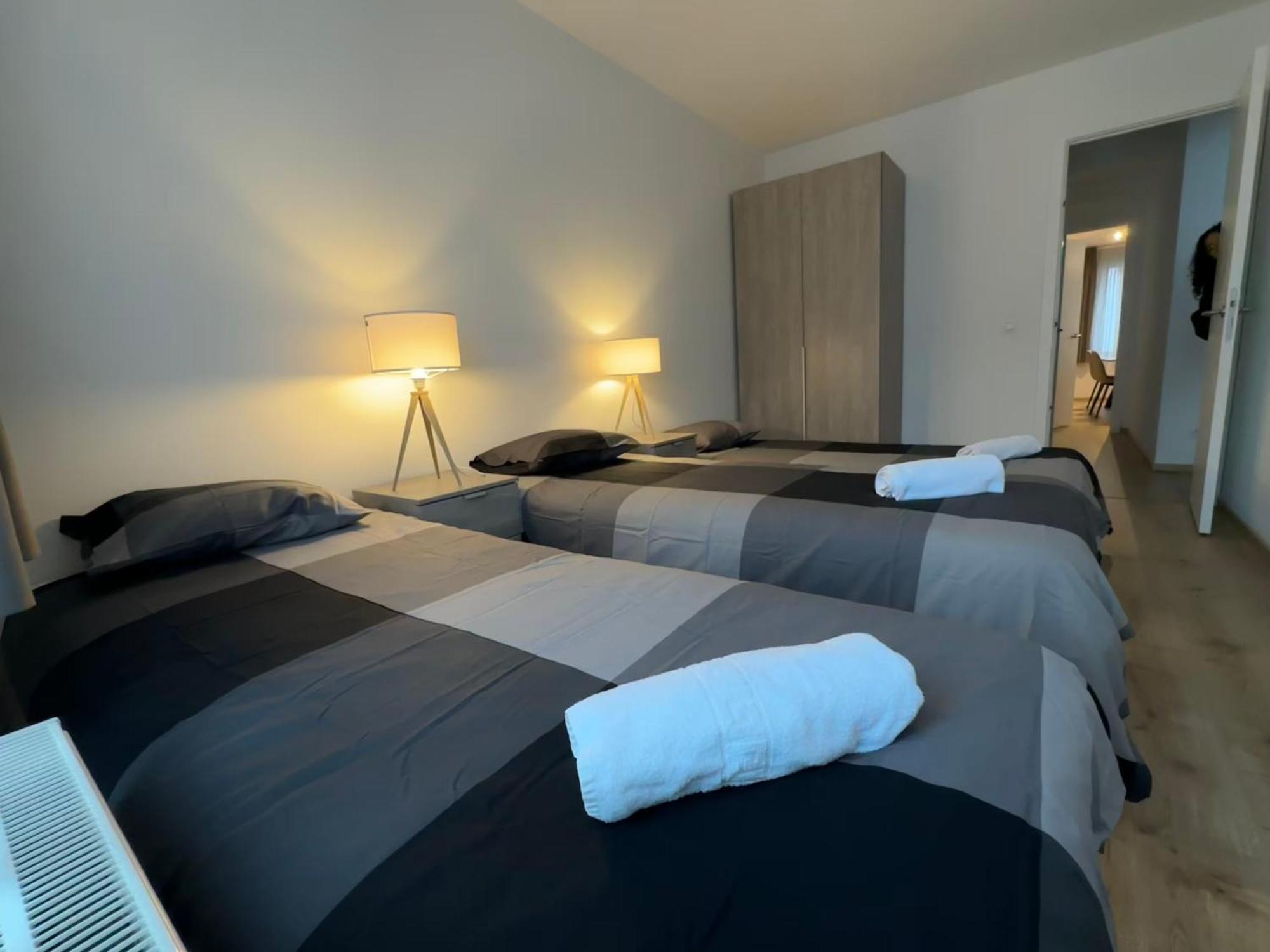 Modern 2 Bedroom For 6 - Center Appartement Brussel