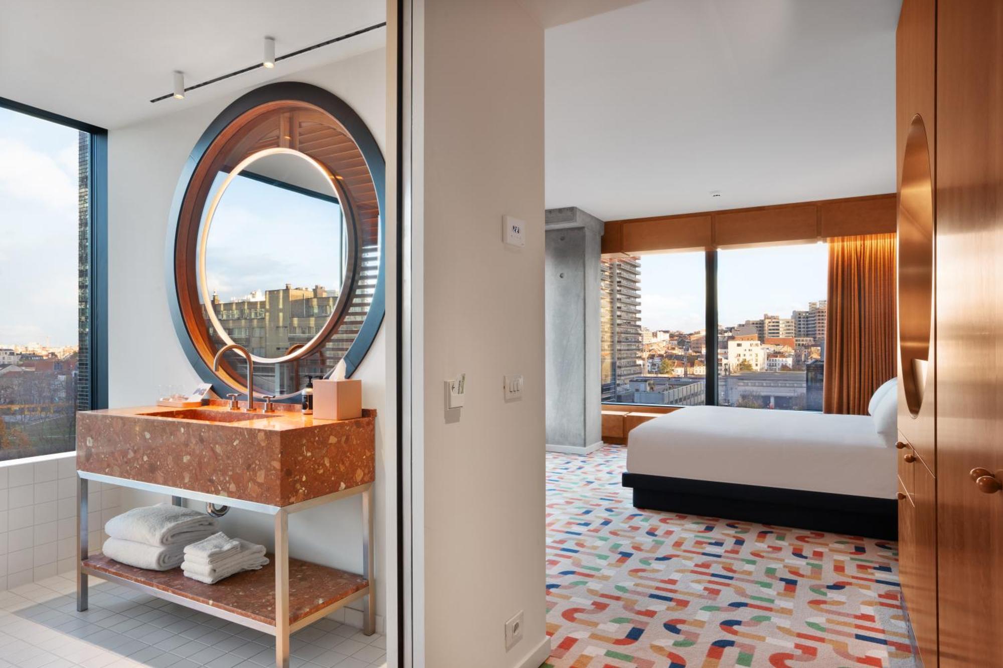 The Standard, Brussels