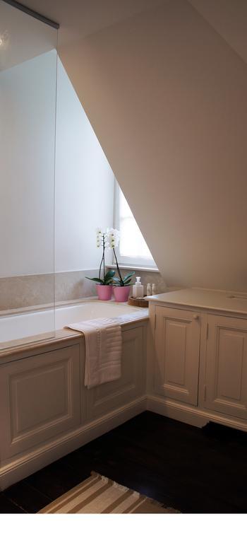 La Maison Chantecler Guest house 2*