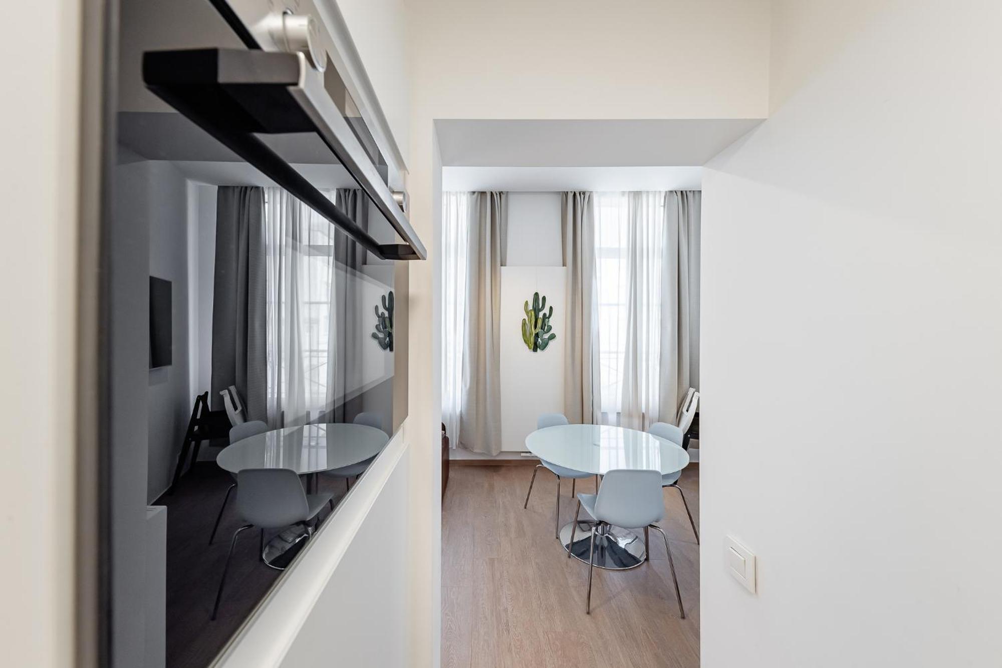 Fully Furnished And Modern Flat - Center Apartment Brussels