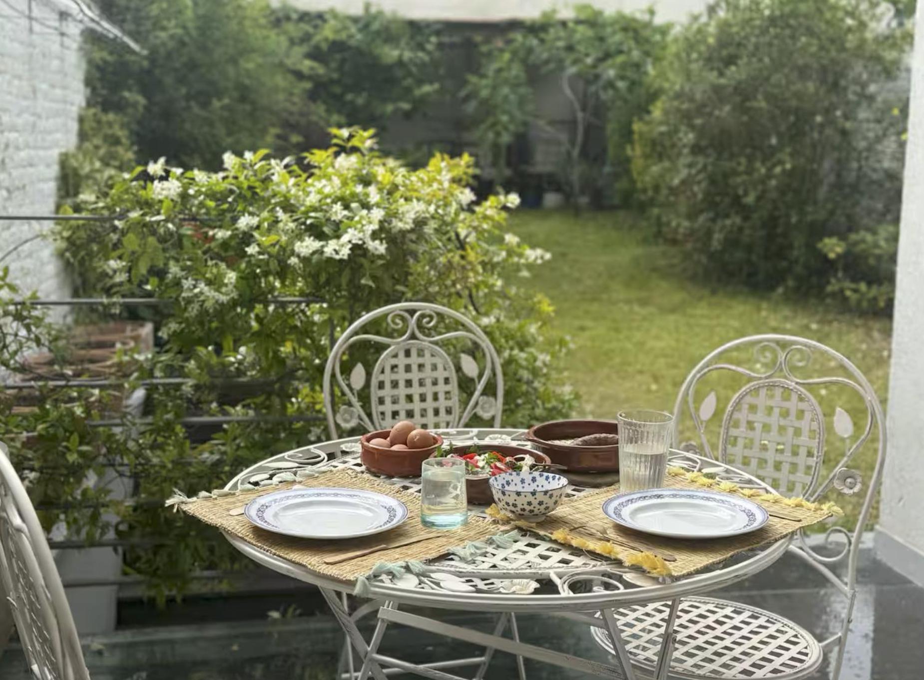 Cozy With Garden Homestay *