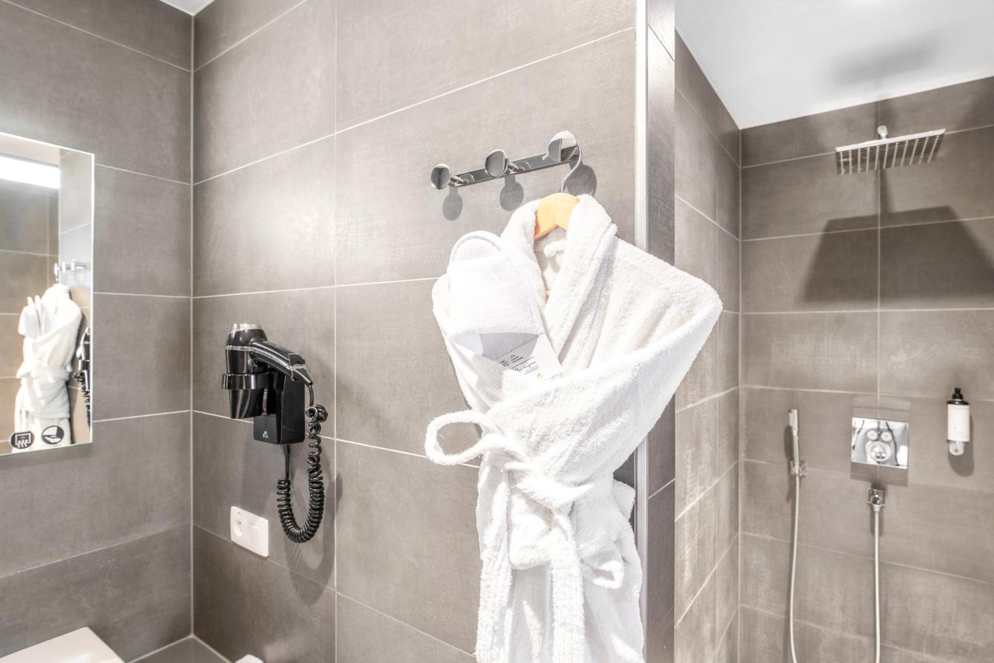 Marivaux Hotel 4*