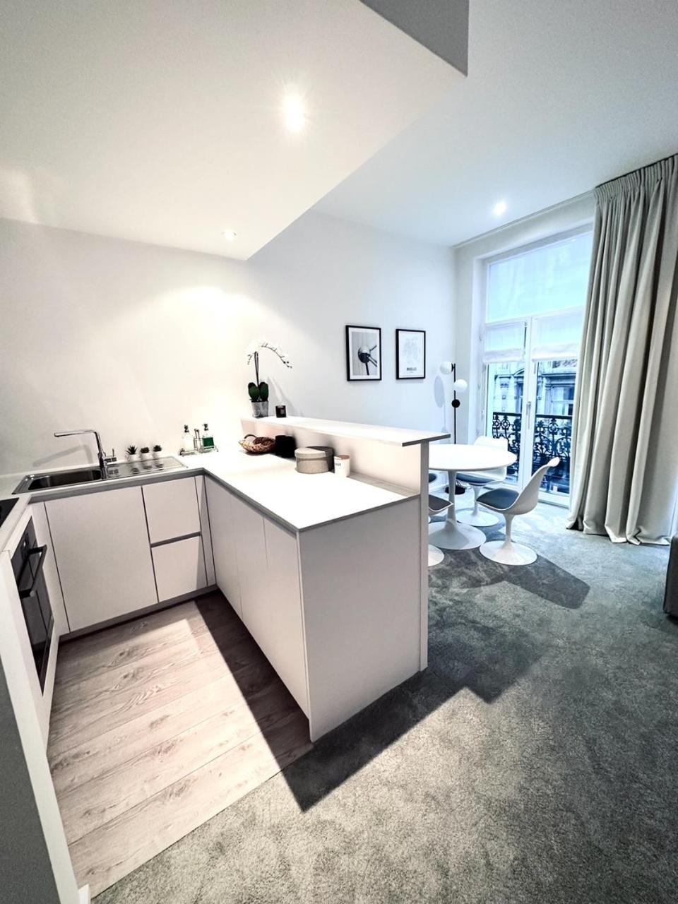 Magnificent In Sablon Apartment Brussels