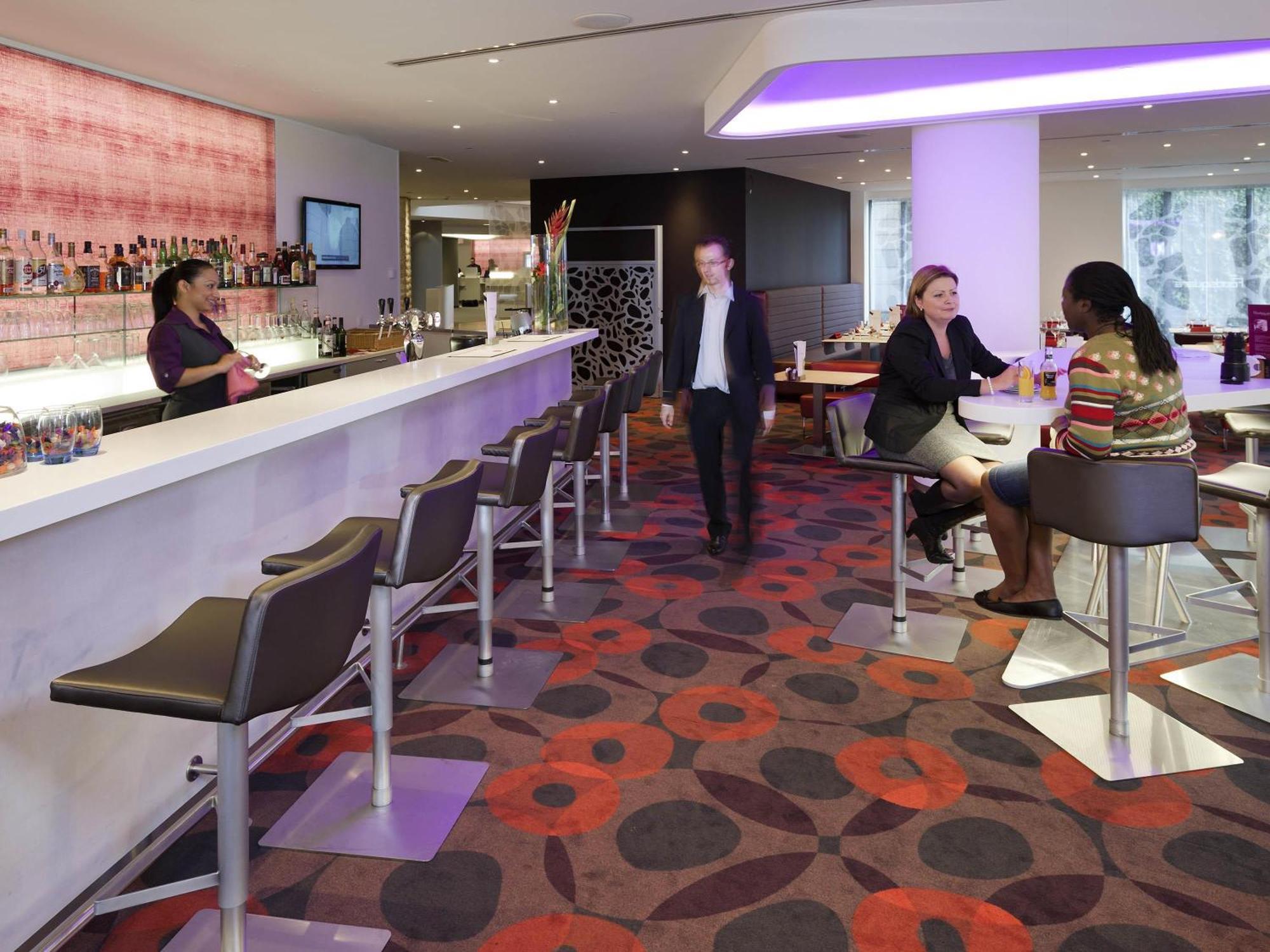 Novotel Centre Hotel
