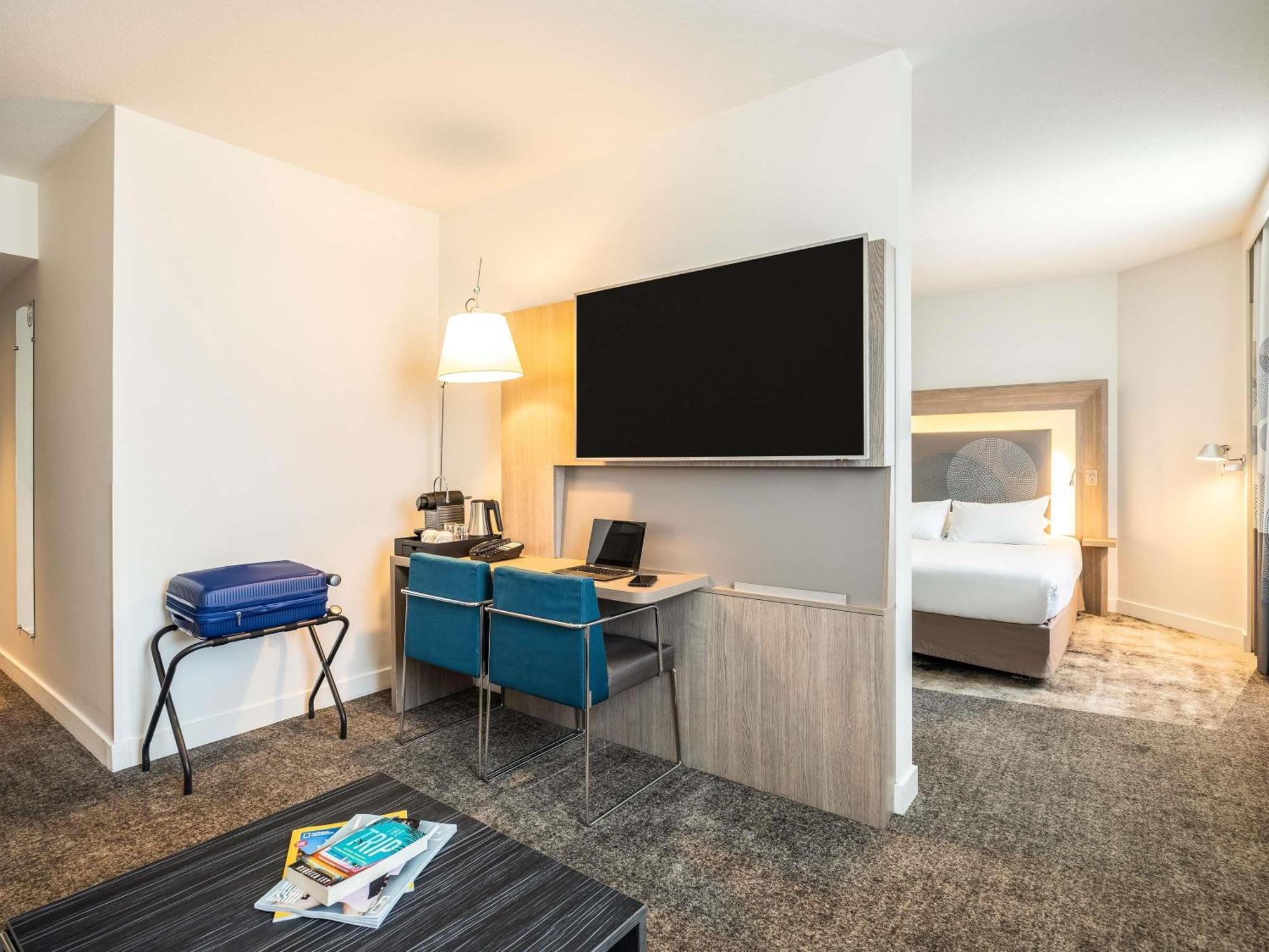 Hotel Novotel Centre 4*