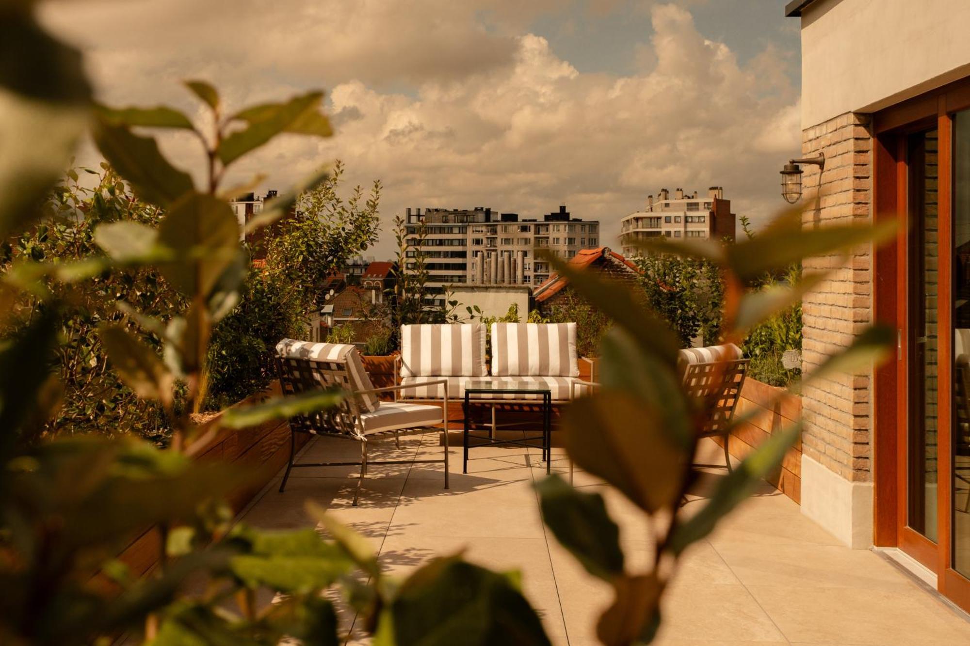 9hotel Chelton 4*