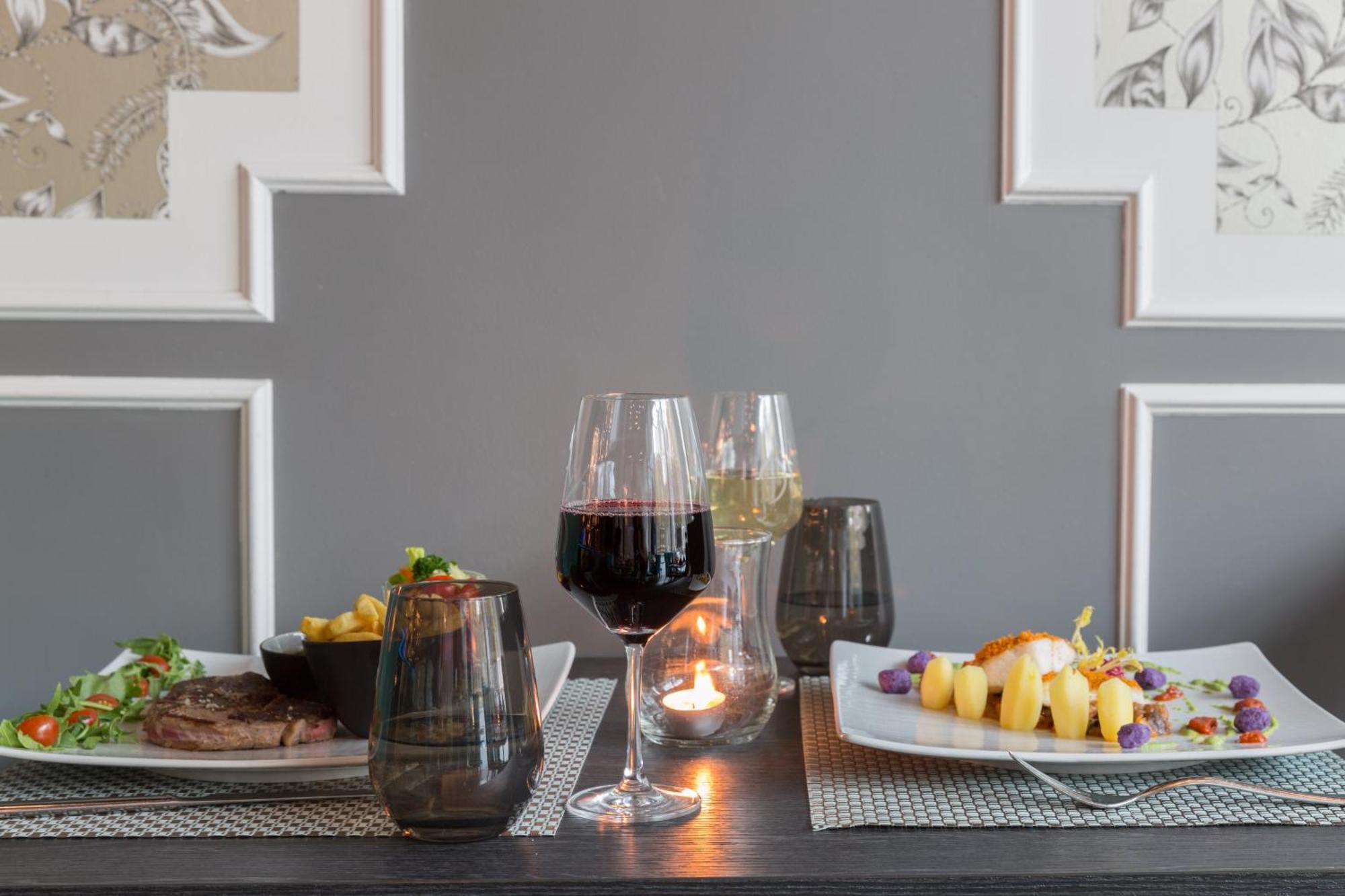 Thon Bristol Stephanie