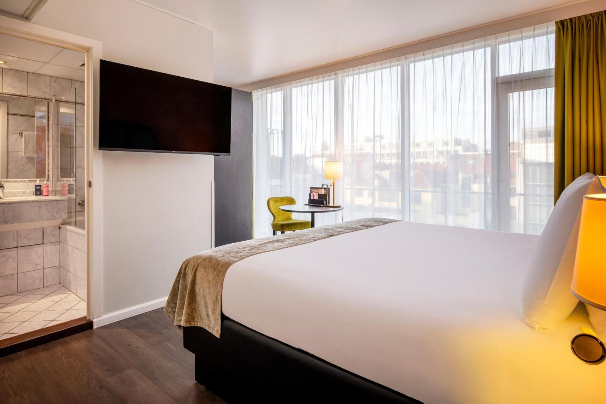 Thon Bristol Stephanie