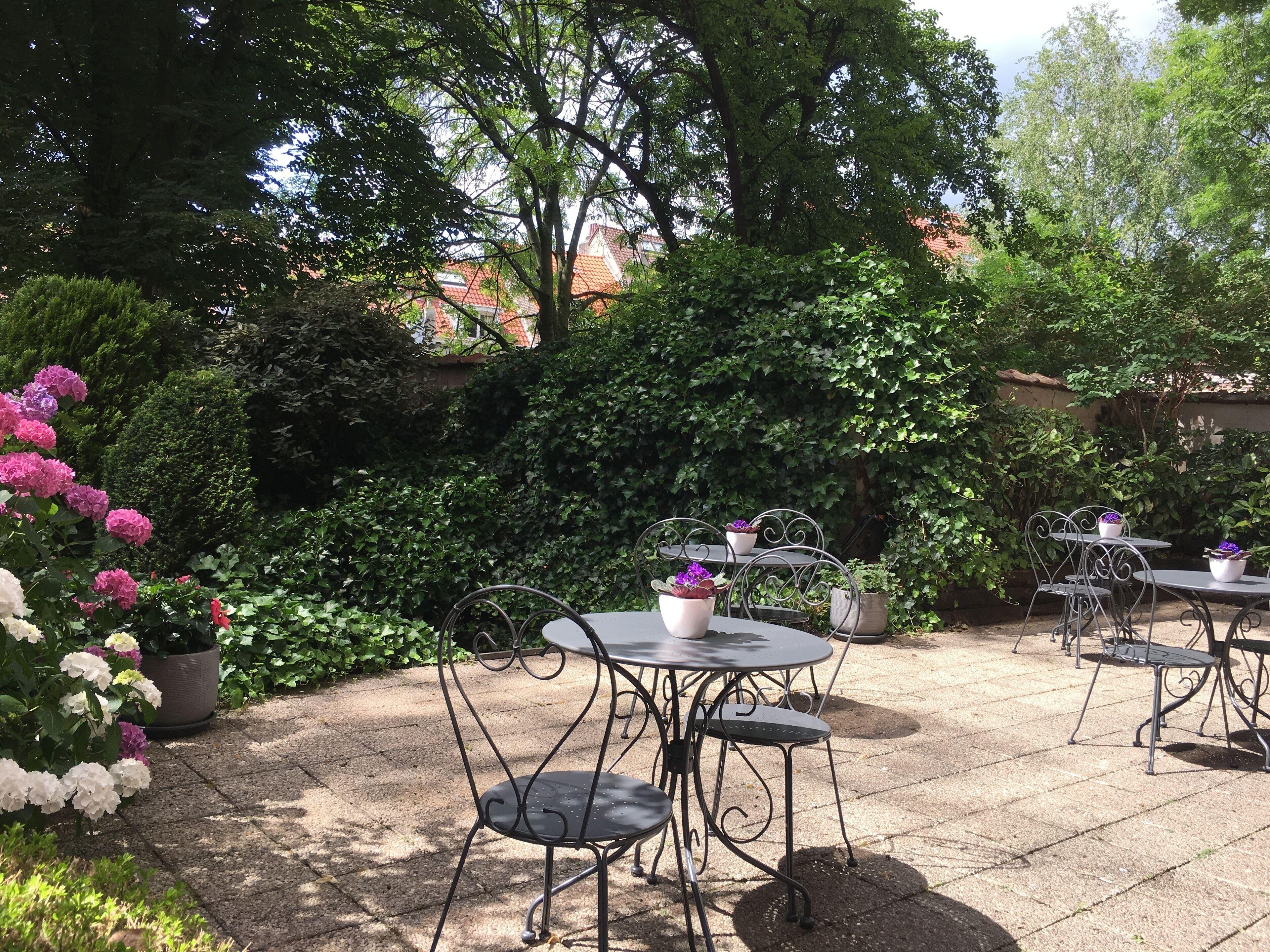 Hotel First Euroflat 4*