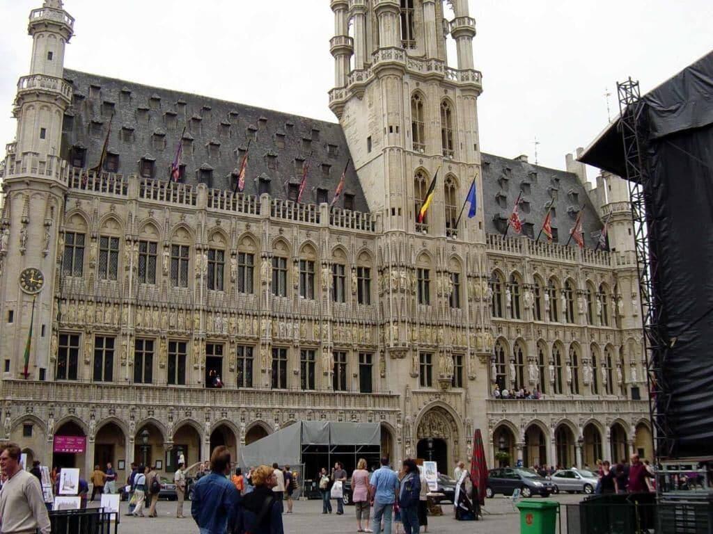 The Moon 2* Brussels