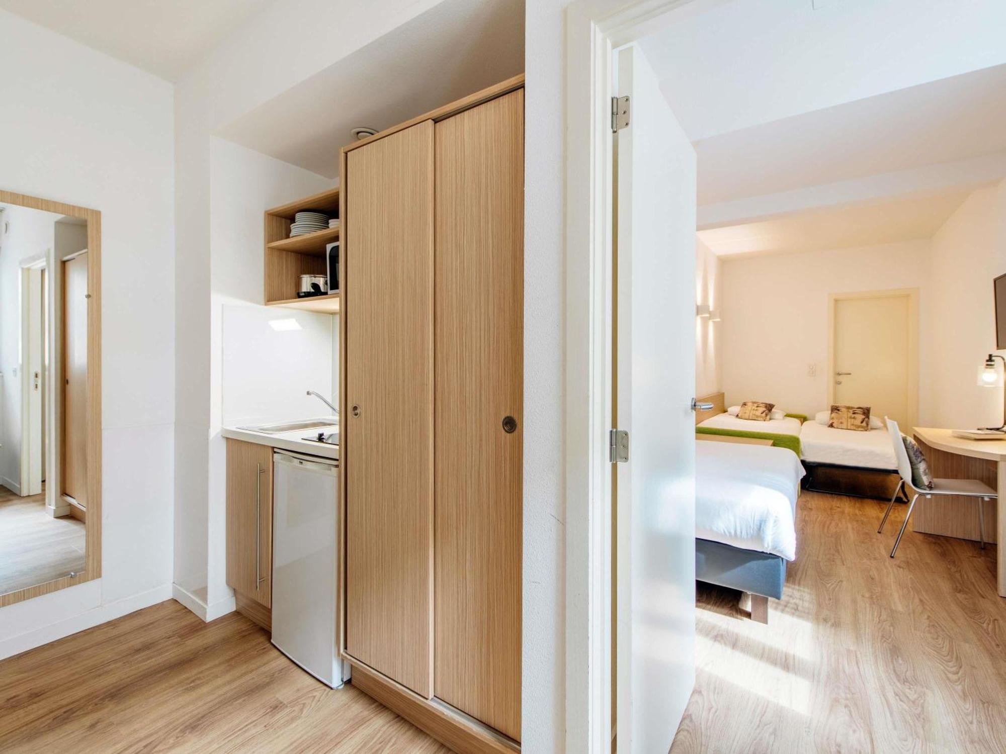 Adagio Access Europe 2*