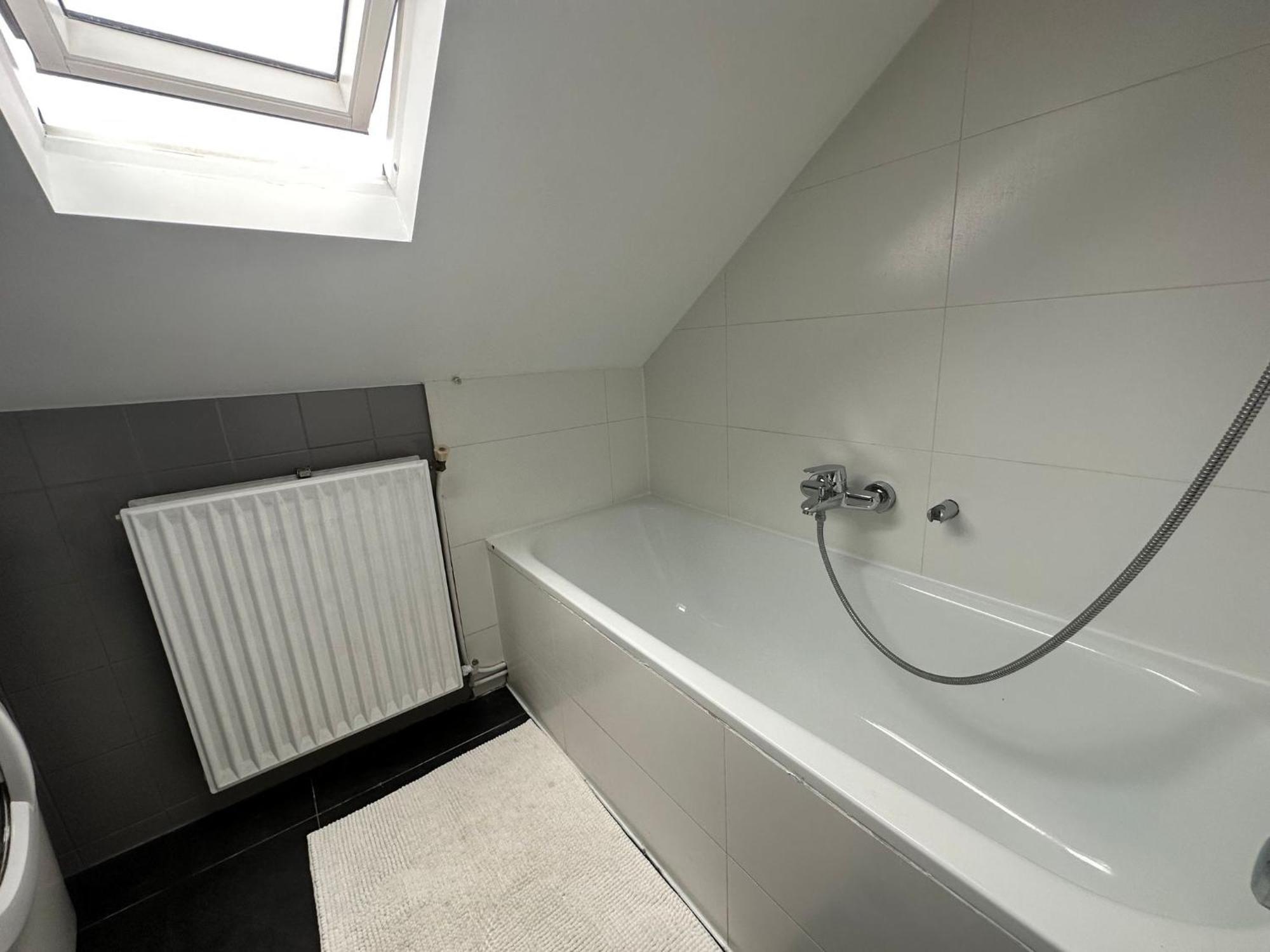 Charming Entire In Saint-gilles, Apartment