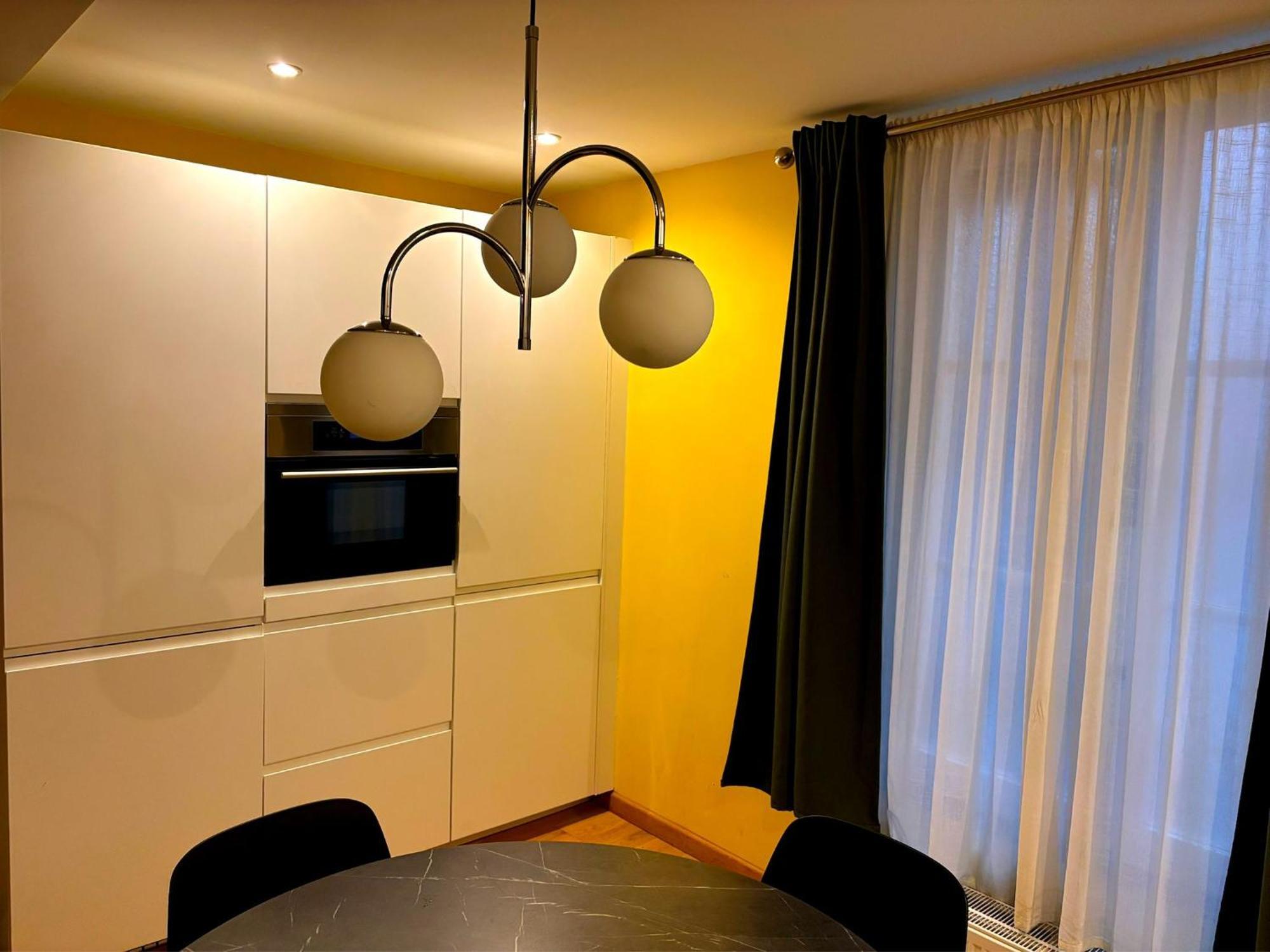 Family Heritage Grand Place * Brussels