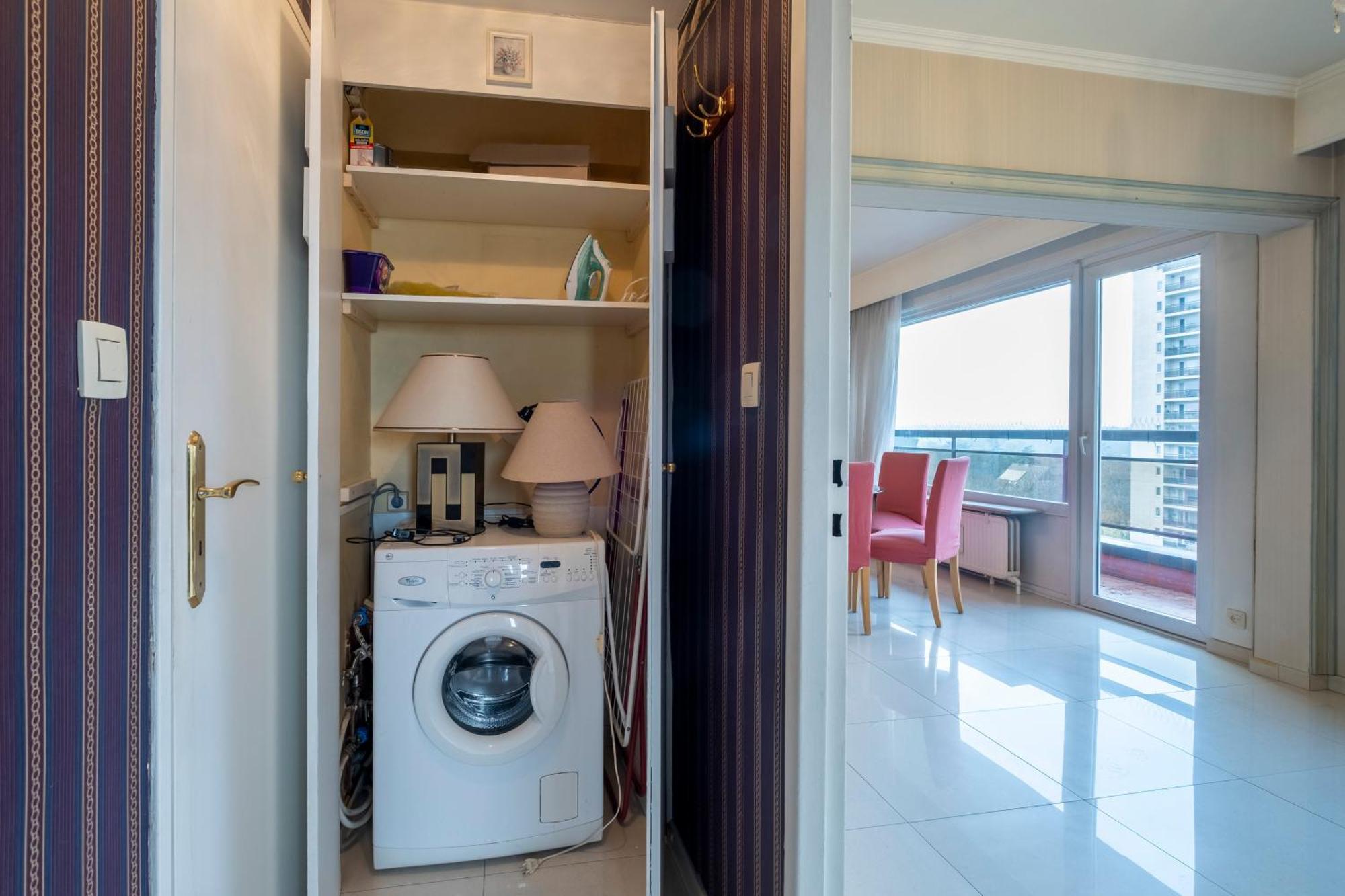 Apartment Expo Elegant