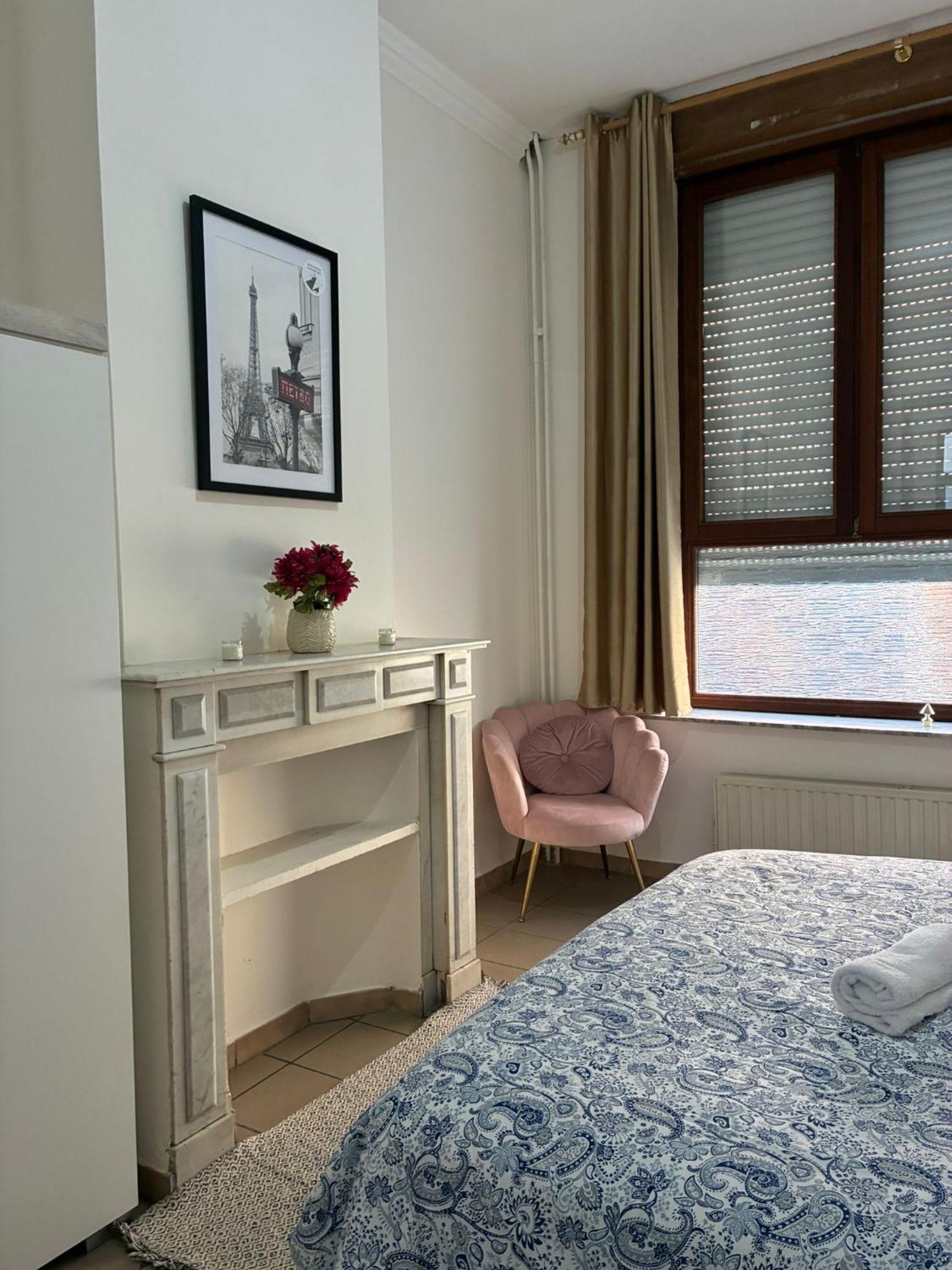 Et Dans Un Immeuble * Brussels